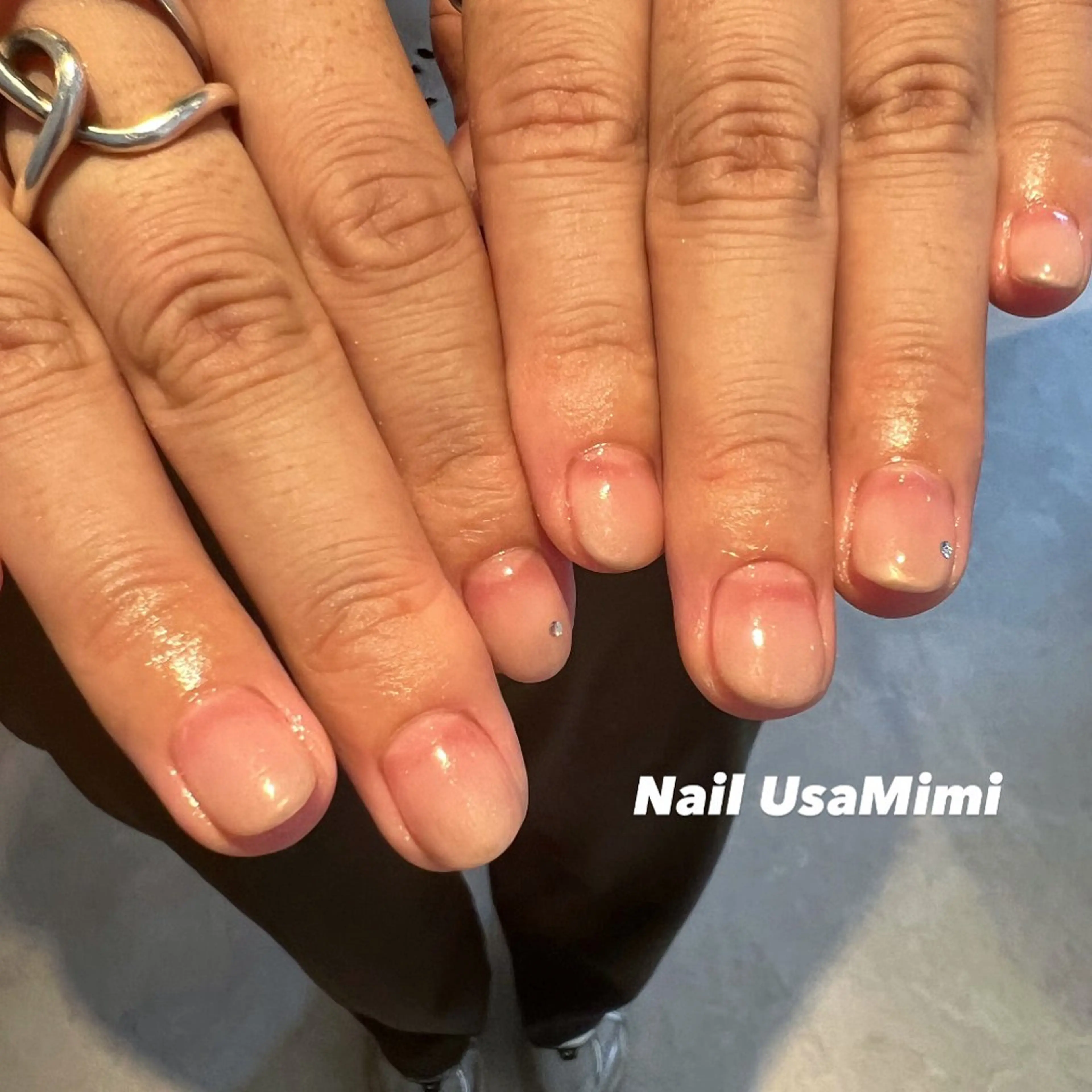 ネイル フットネイル ジェルネイル マグネットネイル 持ち込み ニュアンスネイル ハンドネイル 本町NailUsa Mimi RIKOのネイルデザイン