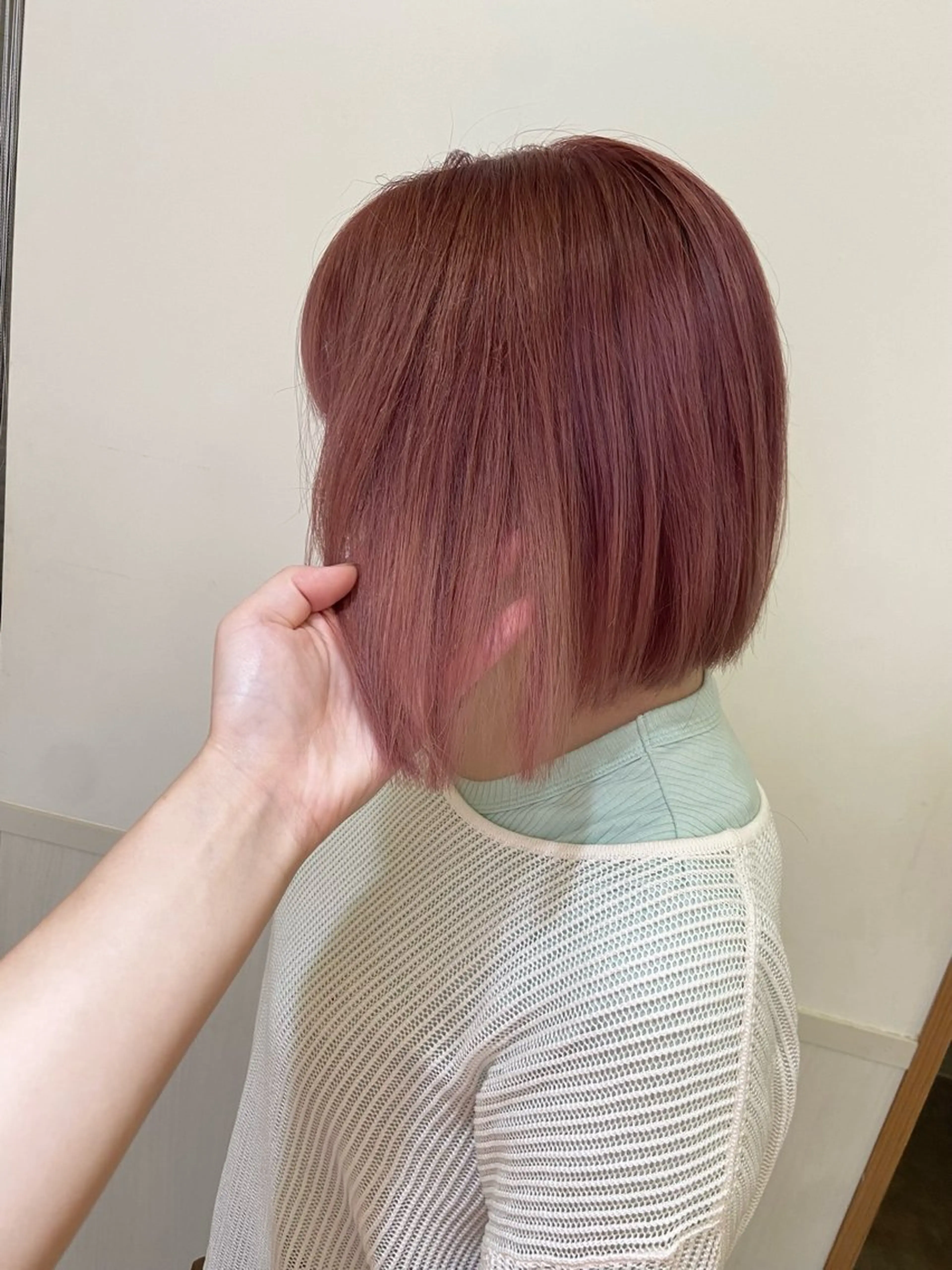 ミディアム カラー ヘアカラー トリートメント 🐺ウルフ/レイヤー 似合わせ‎🤍沙羅のヘアスタイル