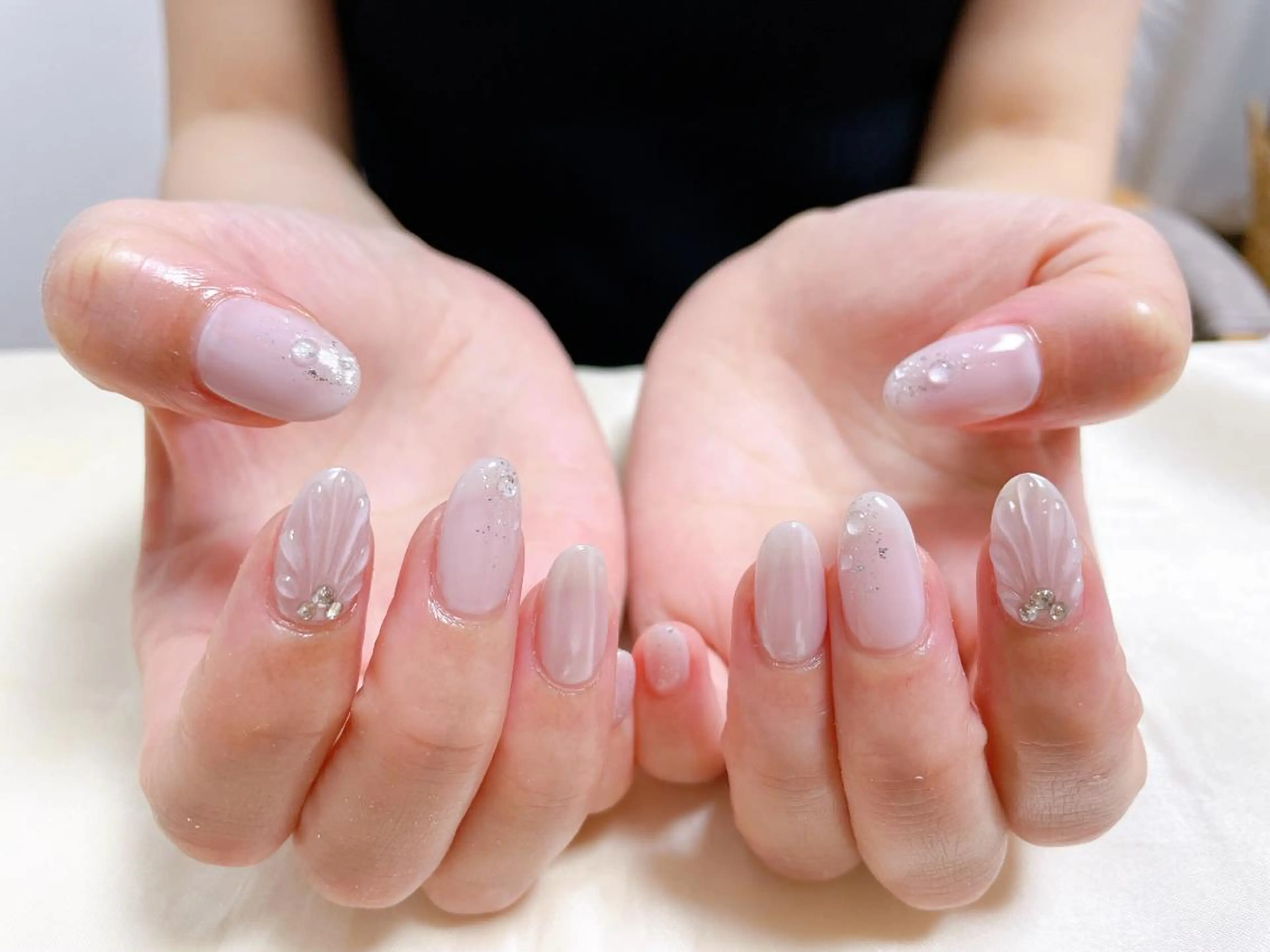 ネイル mogunail &blowのネイルデザイン