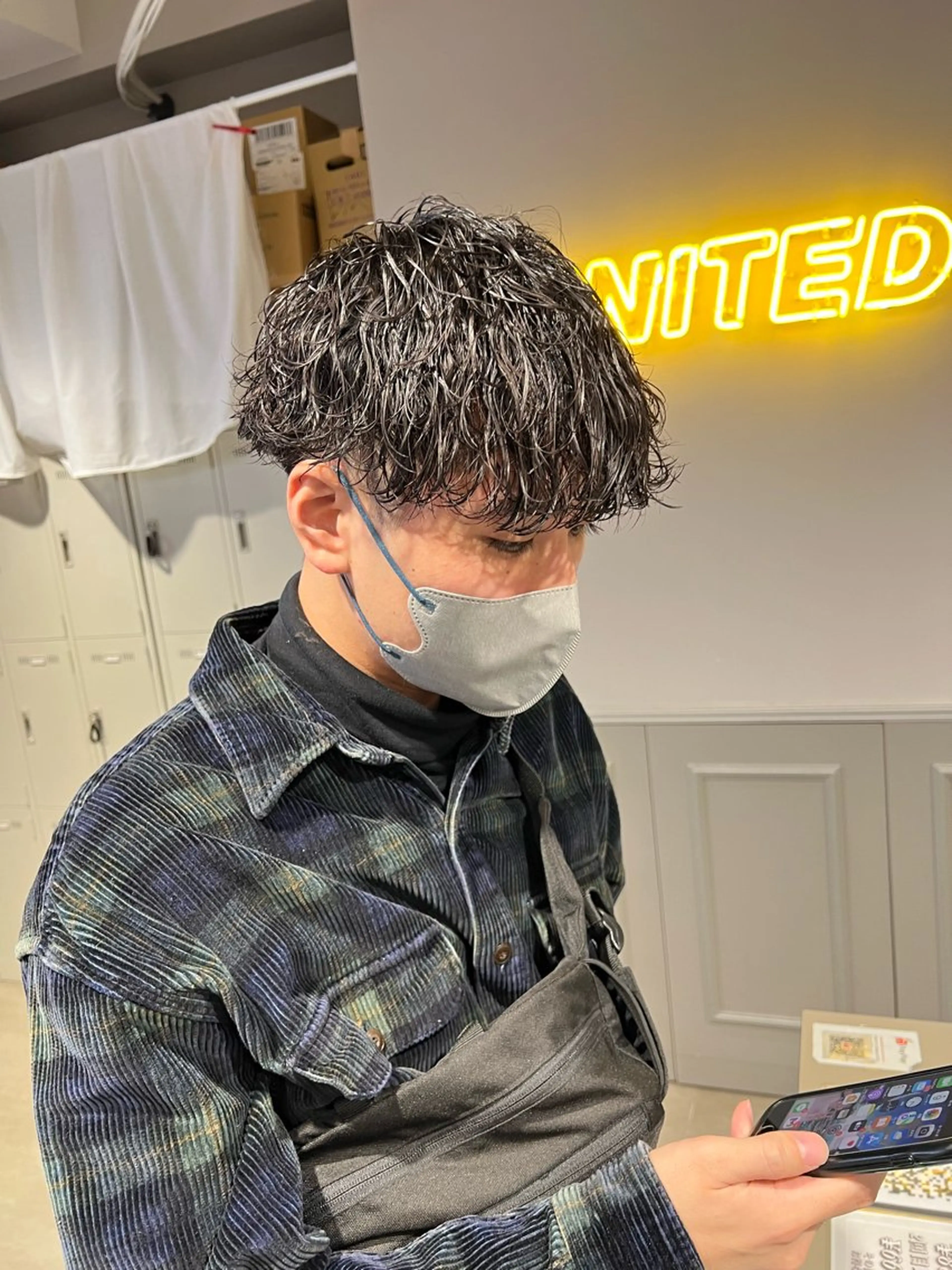 ショート パーマ メンズ メンズパーマ特化 TAIGAのヘアスタイル