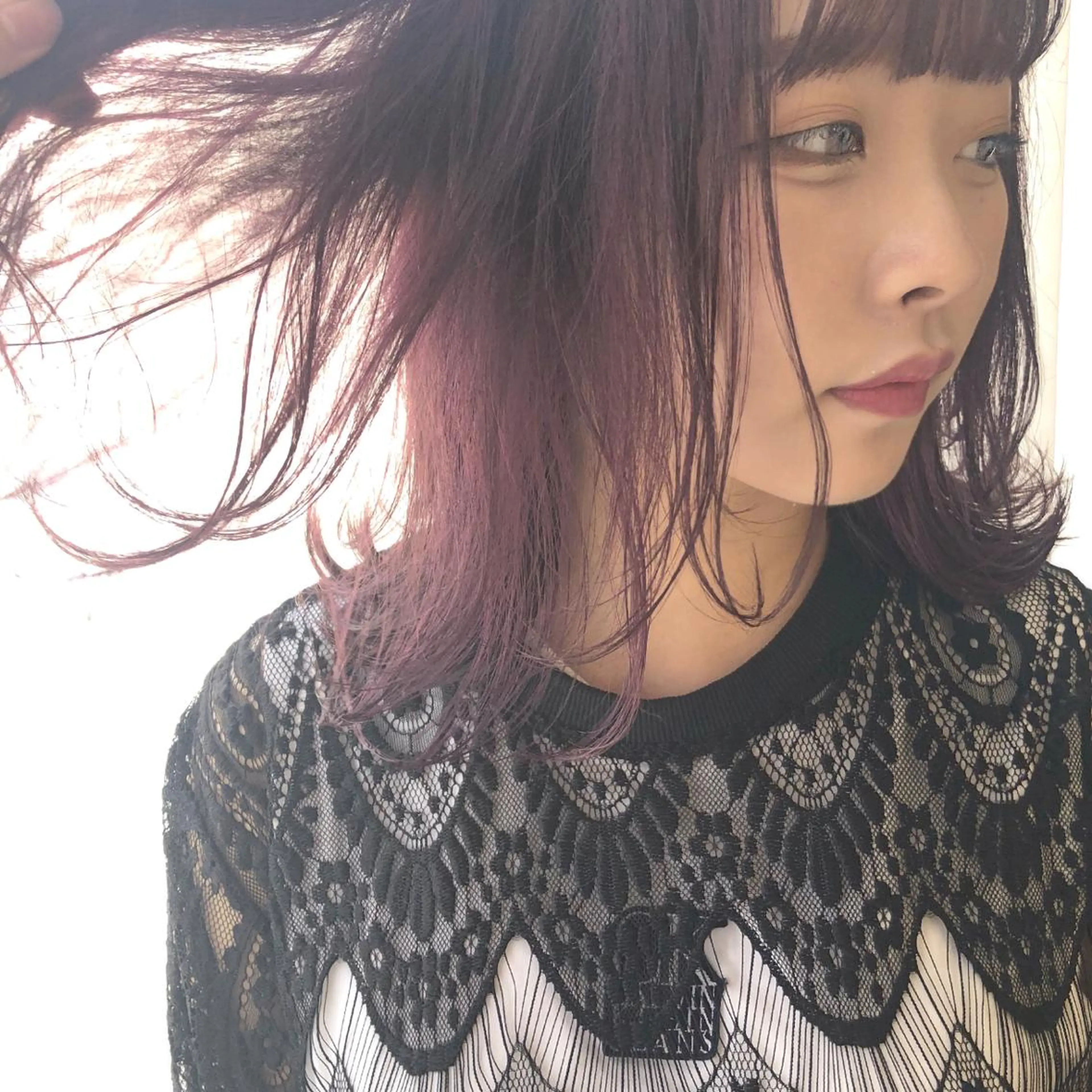ミディアム カラー パープルカラー ORIKA 美容室のヘアスタイル