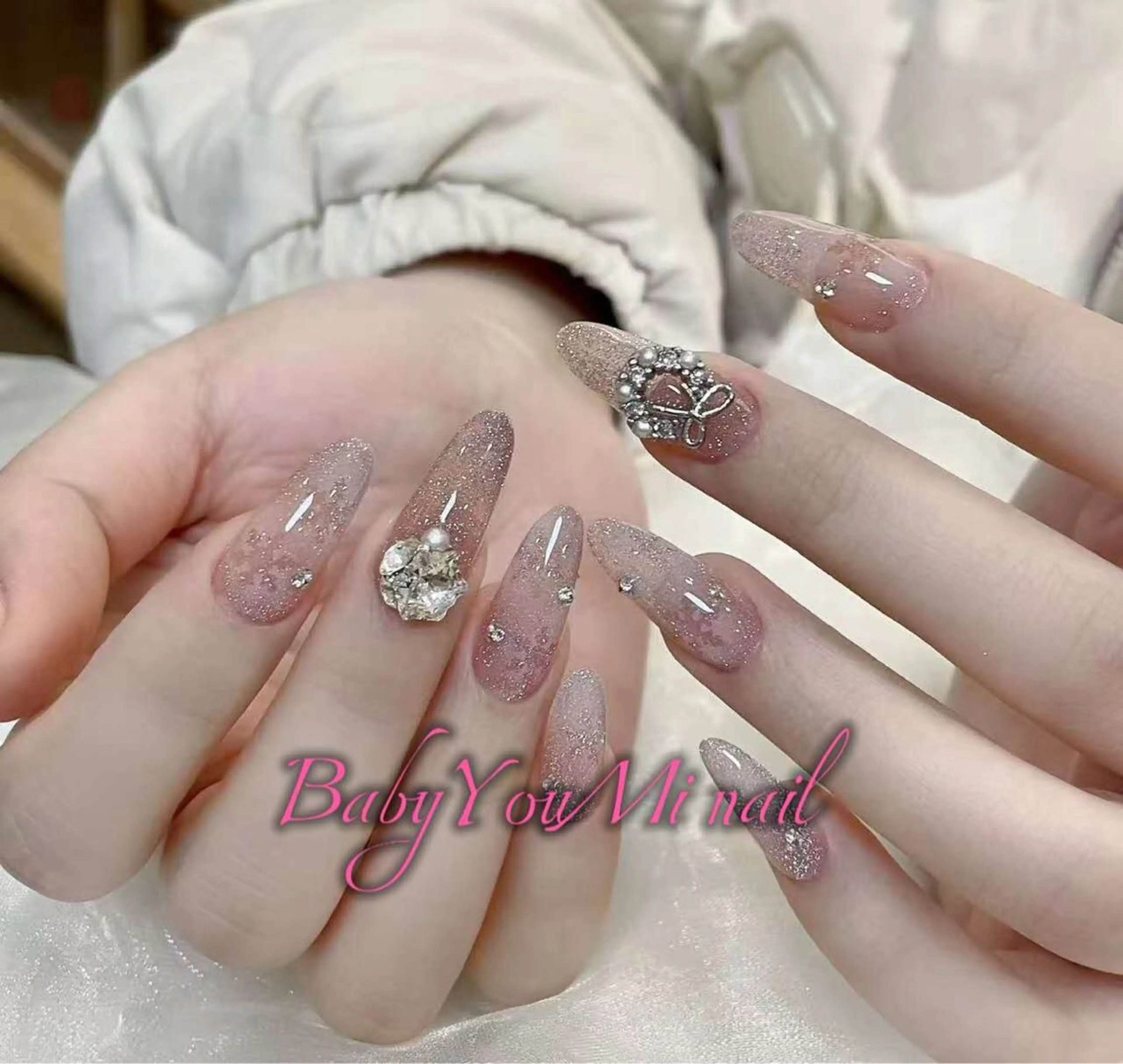 ネイル オーロラネイル 成人式 フットネイル フレンチネイル ジェルネイル ハンドネイル BabyYouMi nailのネイルデザイン