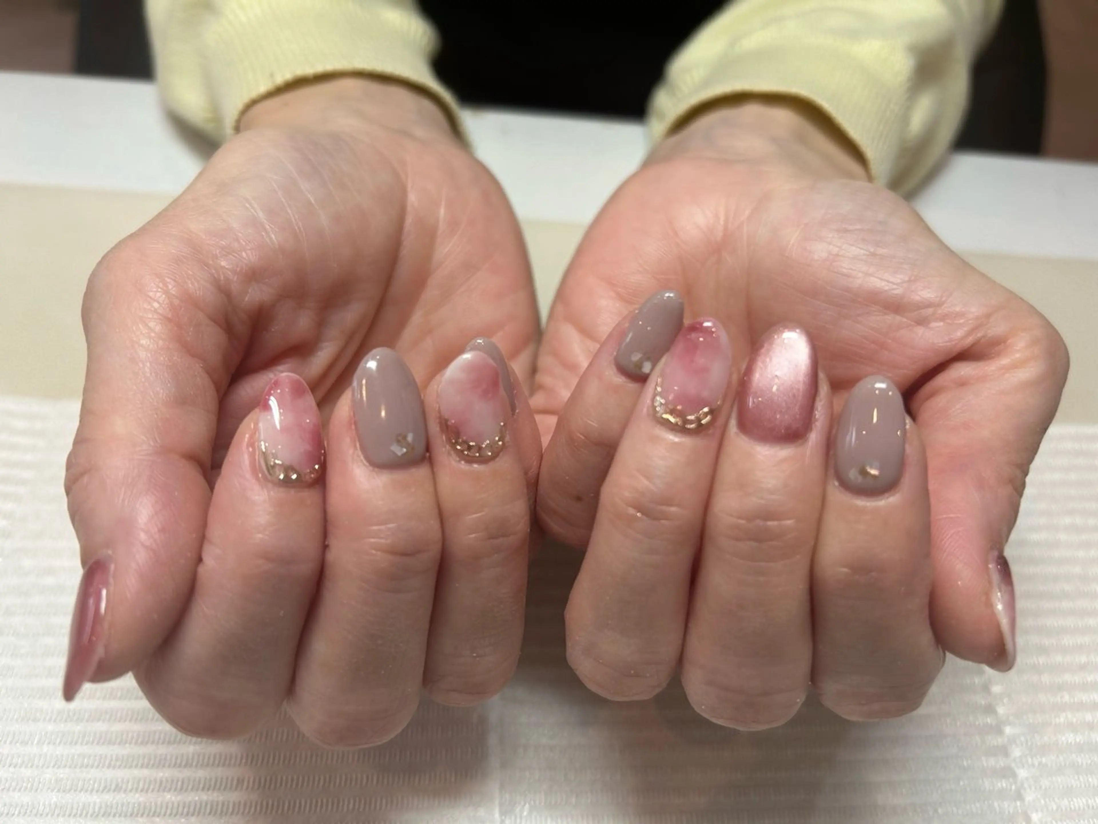 ネイル ハンドネイル 磯田 紗里のネイルデザイン