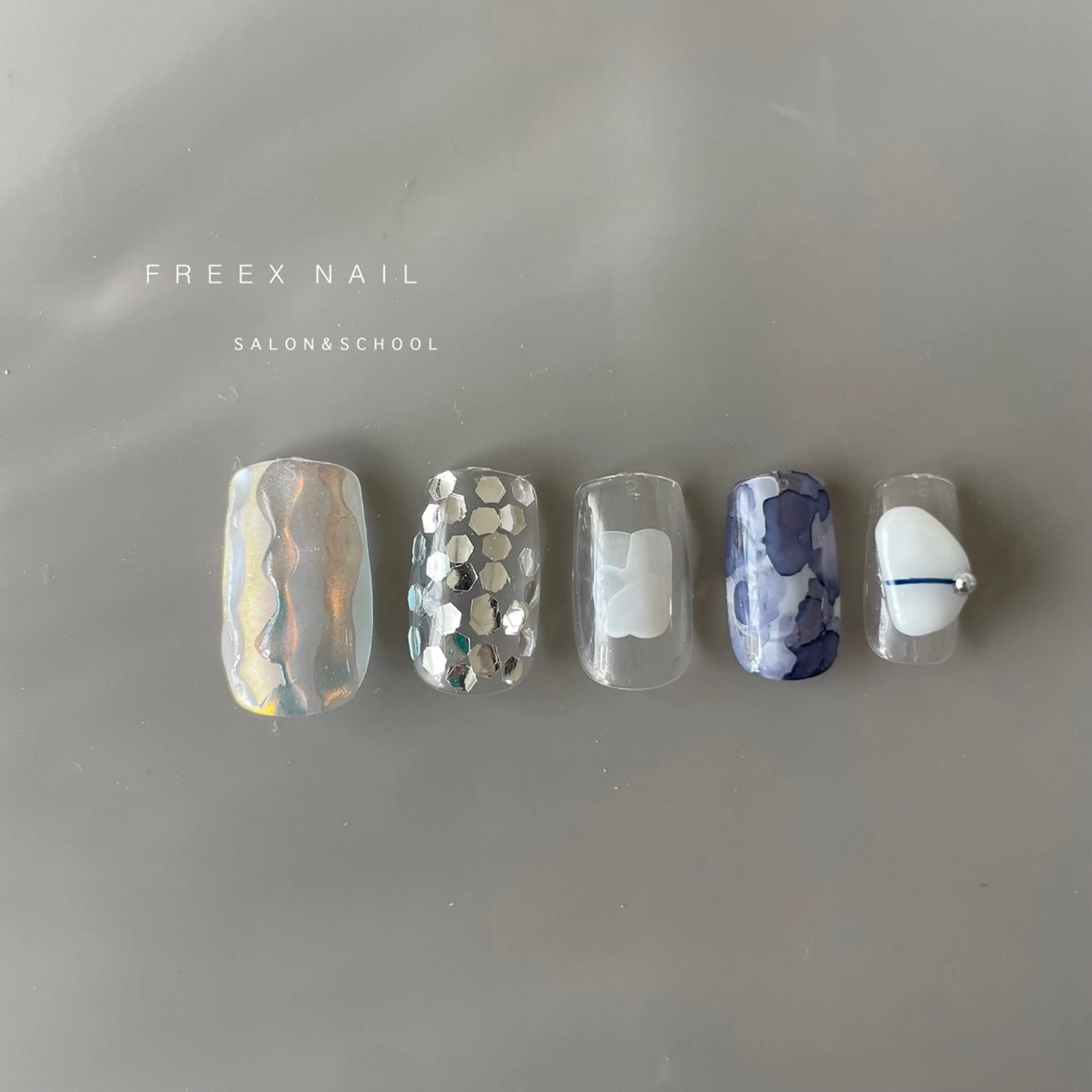 ネイル クリアネイル 夏ネイル ハンドネイル ハンドケア freex nail /ニュアンス/個性派のネイルデザイン
