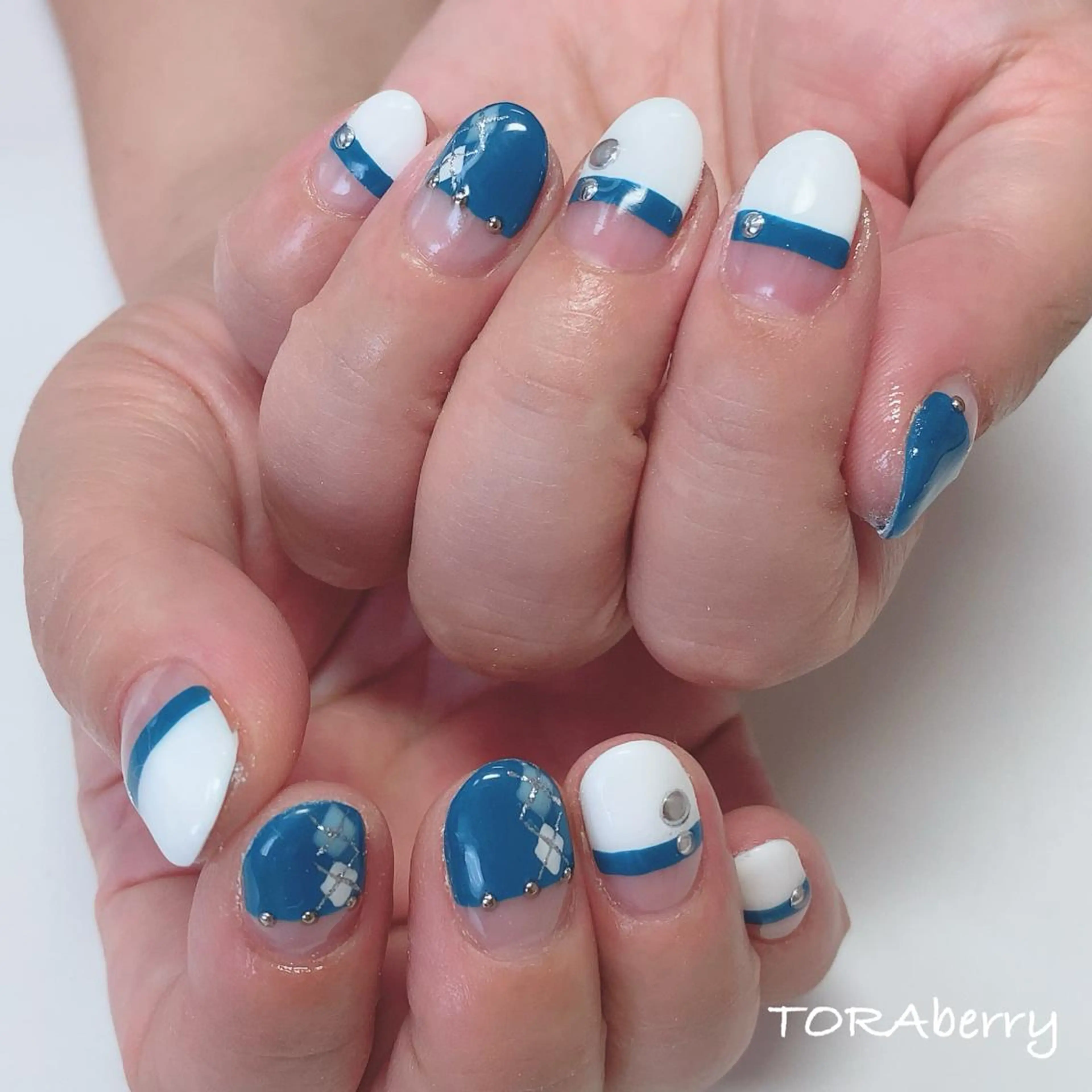 ネイル ネイリスト なつみのネイルデザイン