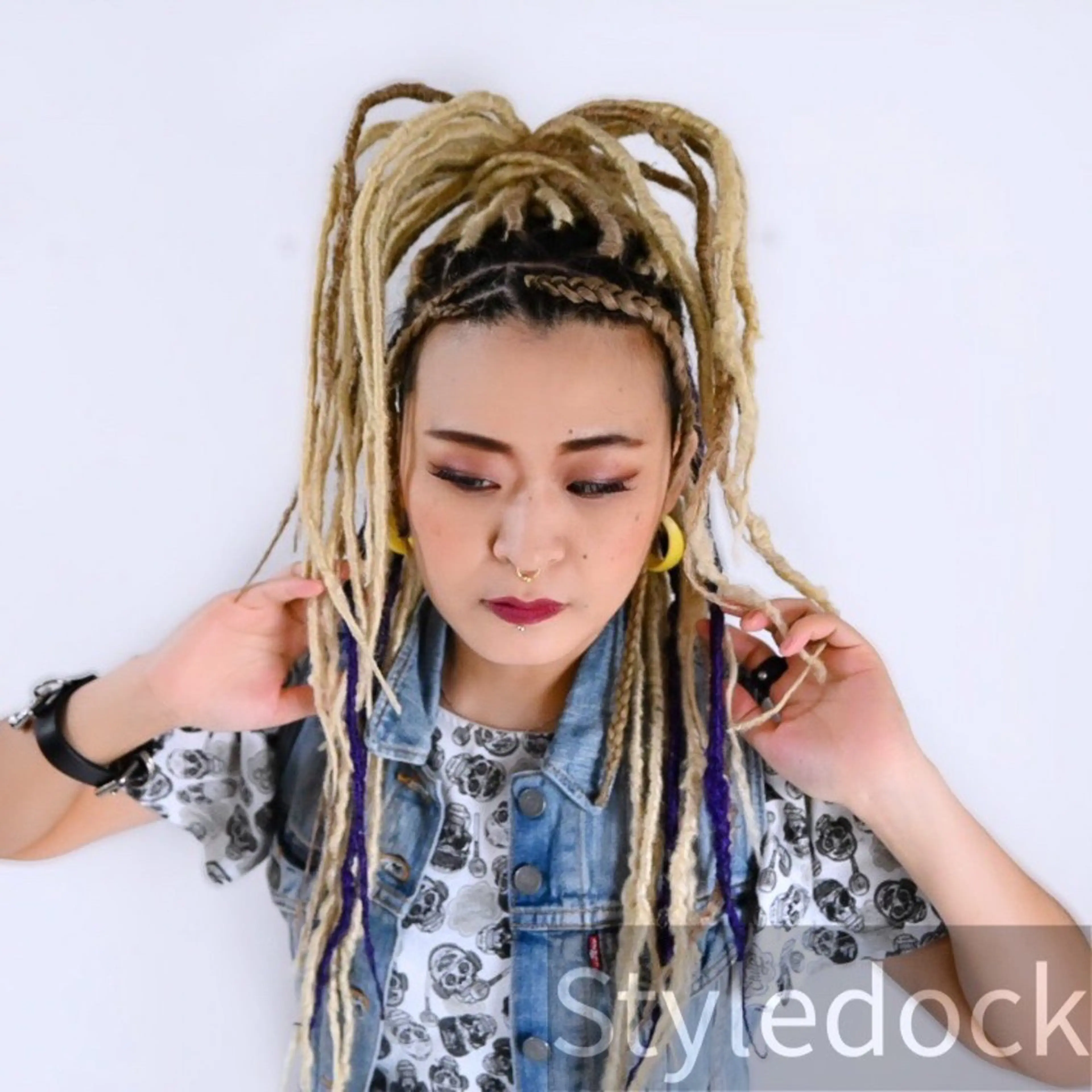 特殊ヘア師 /TANIのヘアスタイル