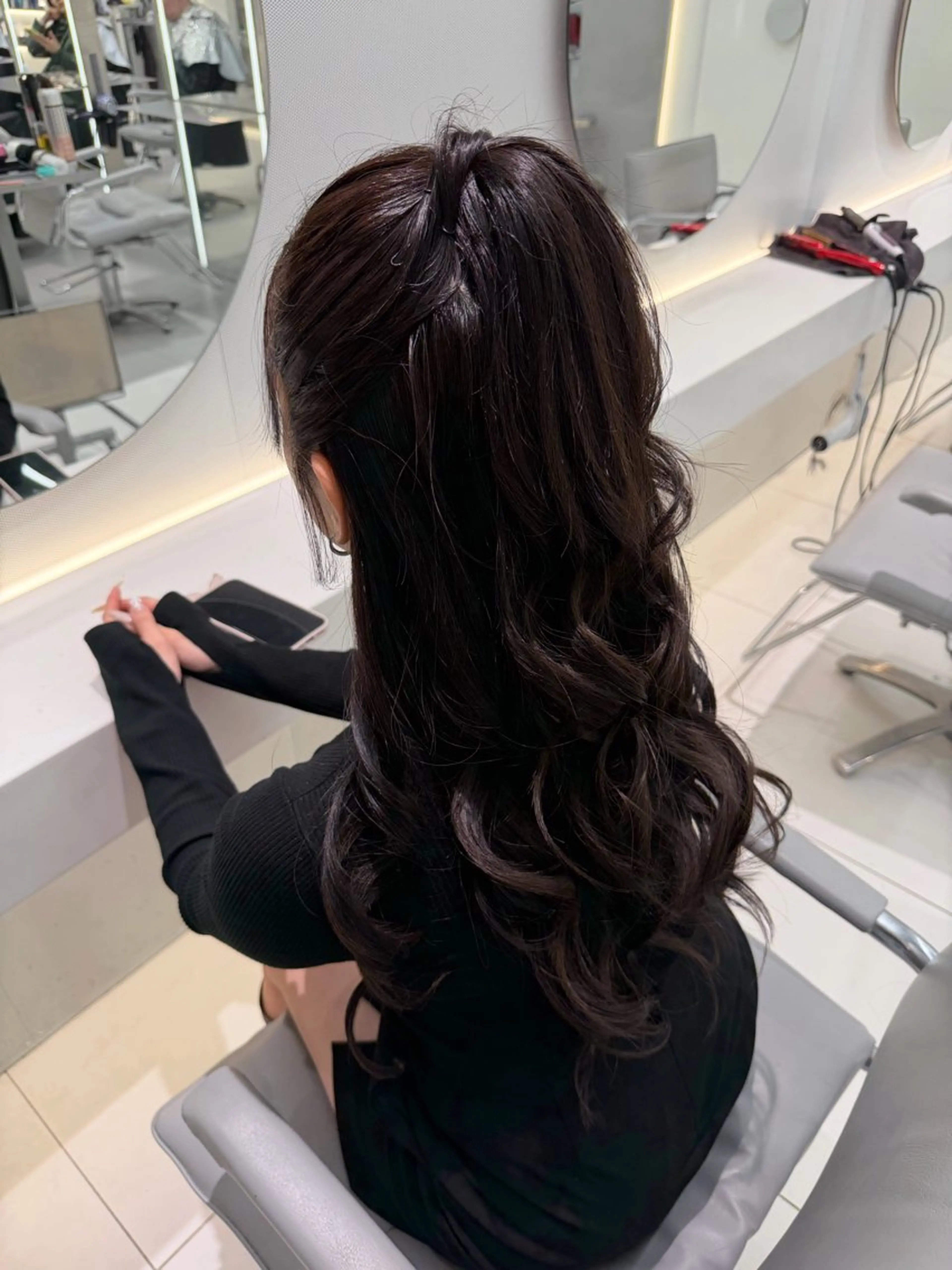 ヘアアレンジ ハーフアップ 結婚式・ブライダル ヘアセット ヘアセット🎀耳つぼ 👂💎MONAMIのヘアスタイル