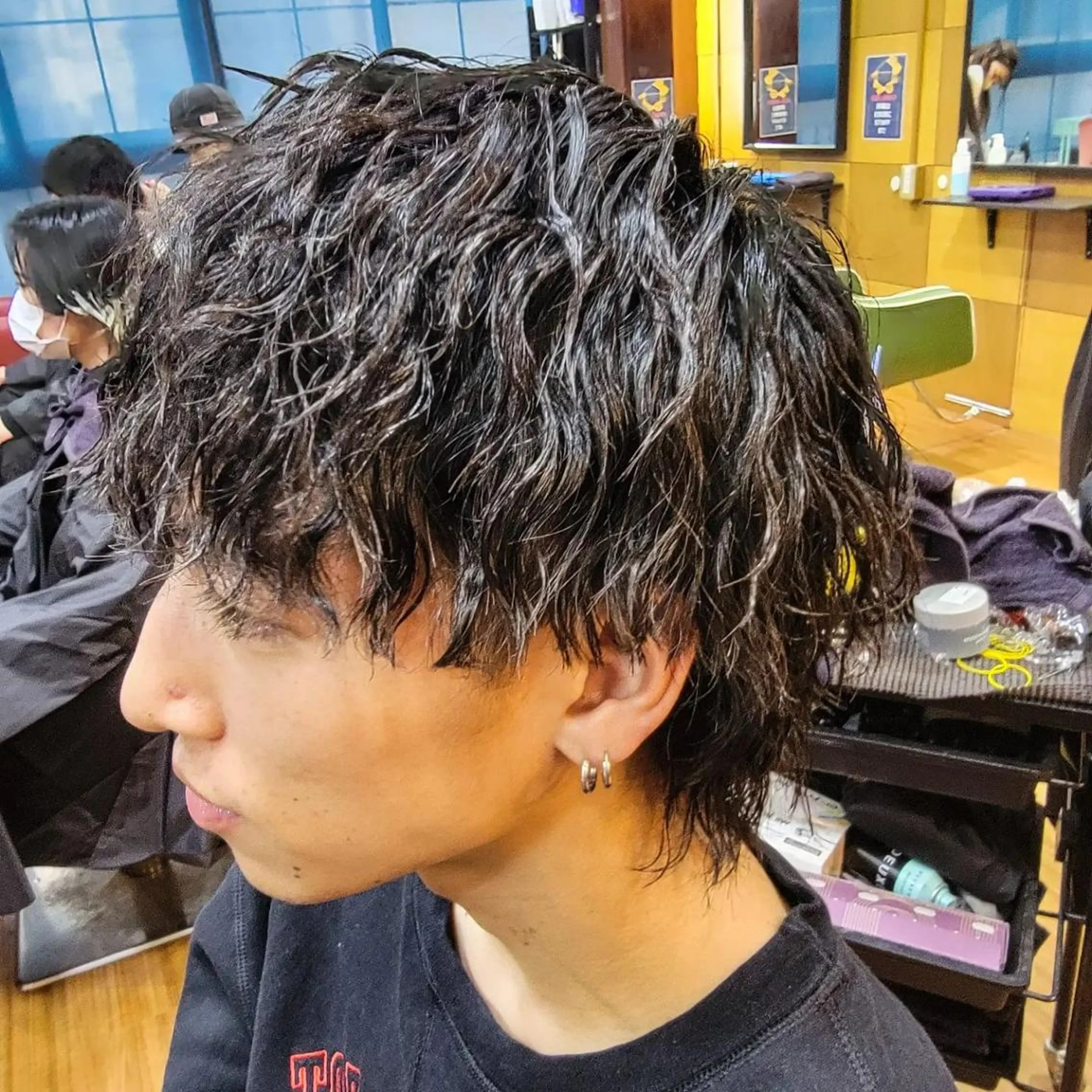 メンズ メンズパーマ メンズツイストパーマ 波巻きパーマ ツイストパーマ 特殊パーマ 片山恭兵のヘアスタイル