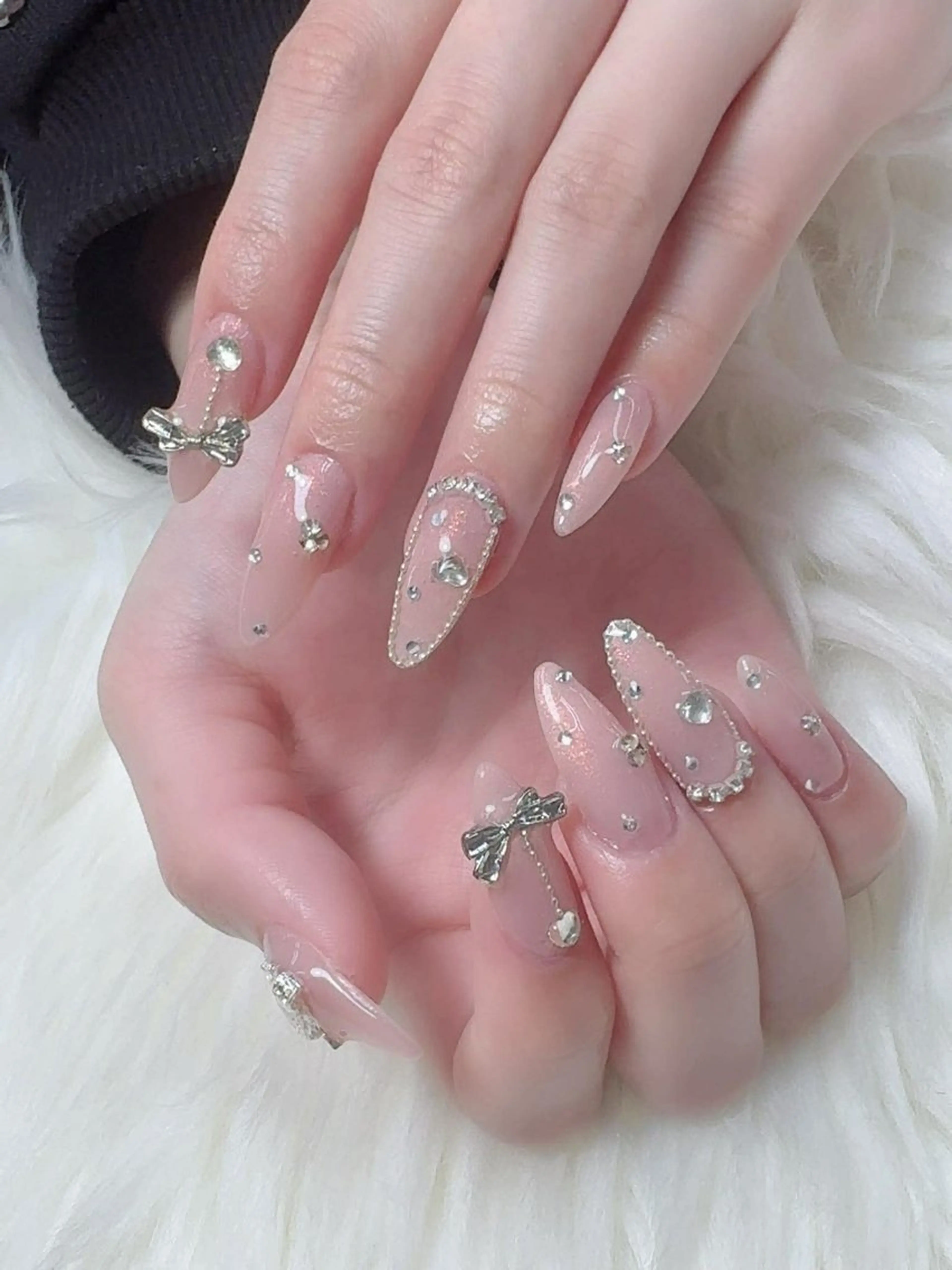 ネイル フレンチネイル グラデーション 韓国ネイル マグネットネイル ミラーネイル ハンドネイル Squen Nail 【持ち込みOK】のネイルデザイン