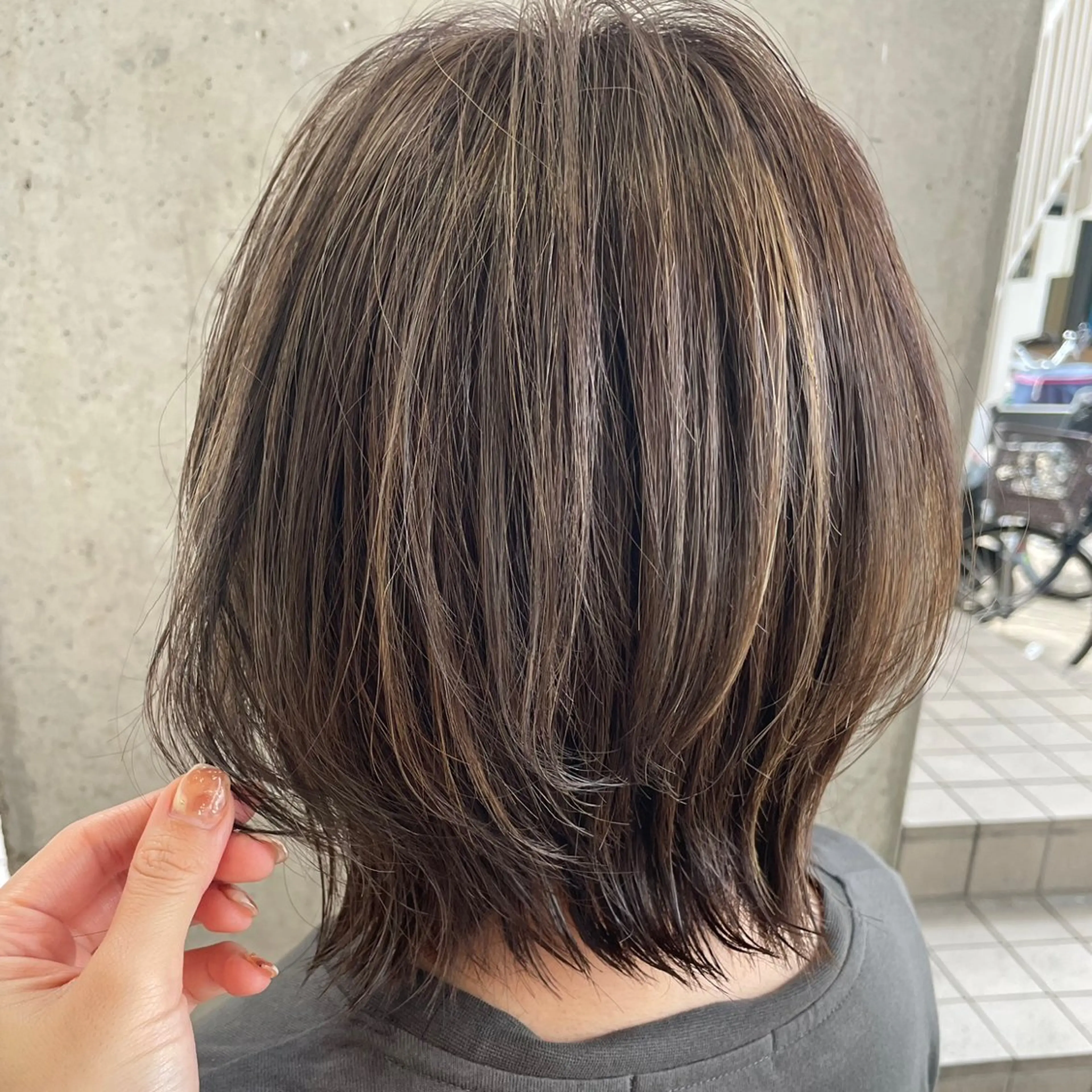 ミディアム 光石 季世のヘアスタイル