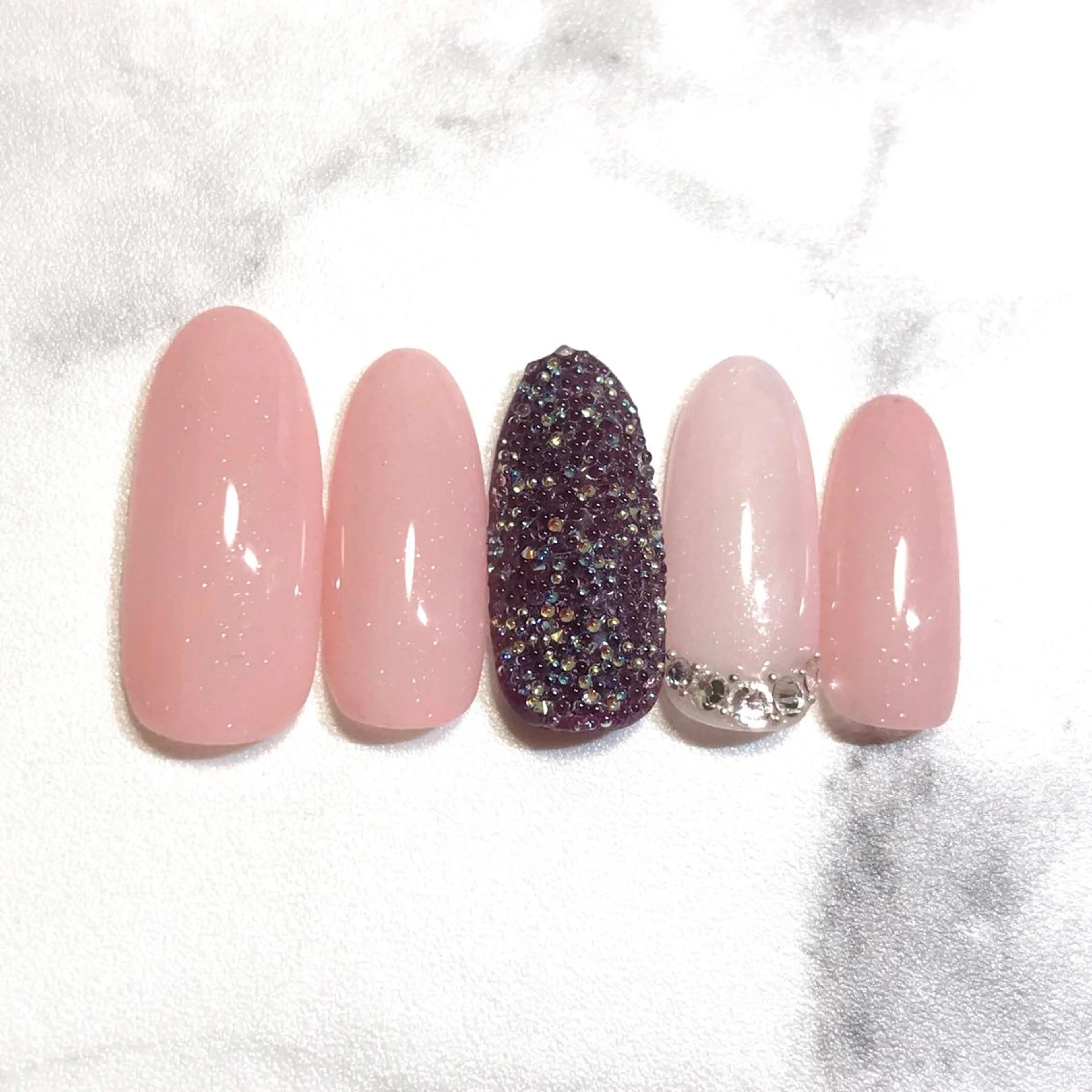 ネイル ステラ marikominoのネイルデザイン