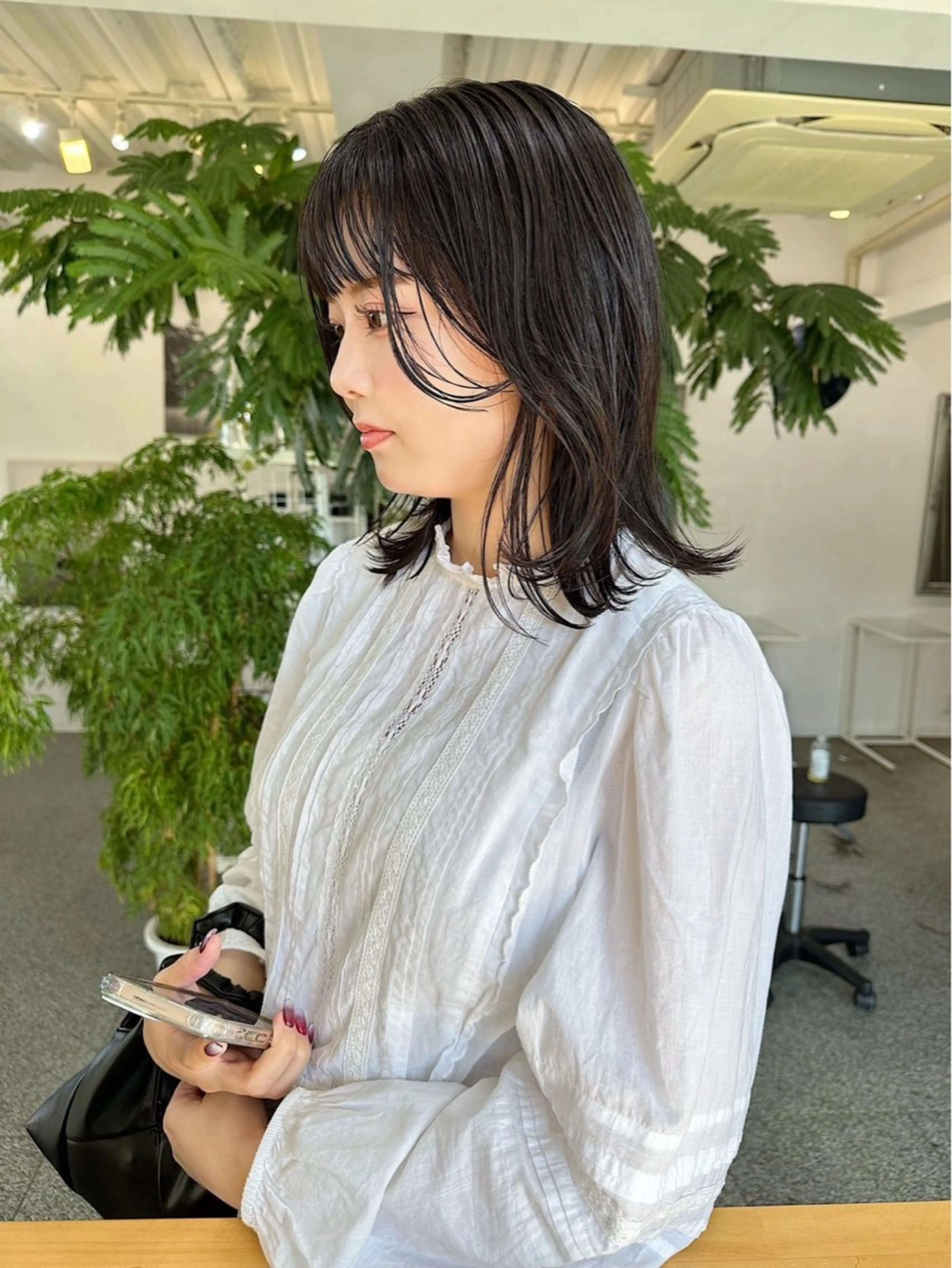ミディアム 小顔カット 置田 翔大のヘアスタイル