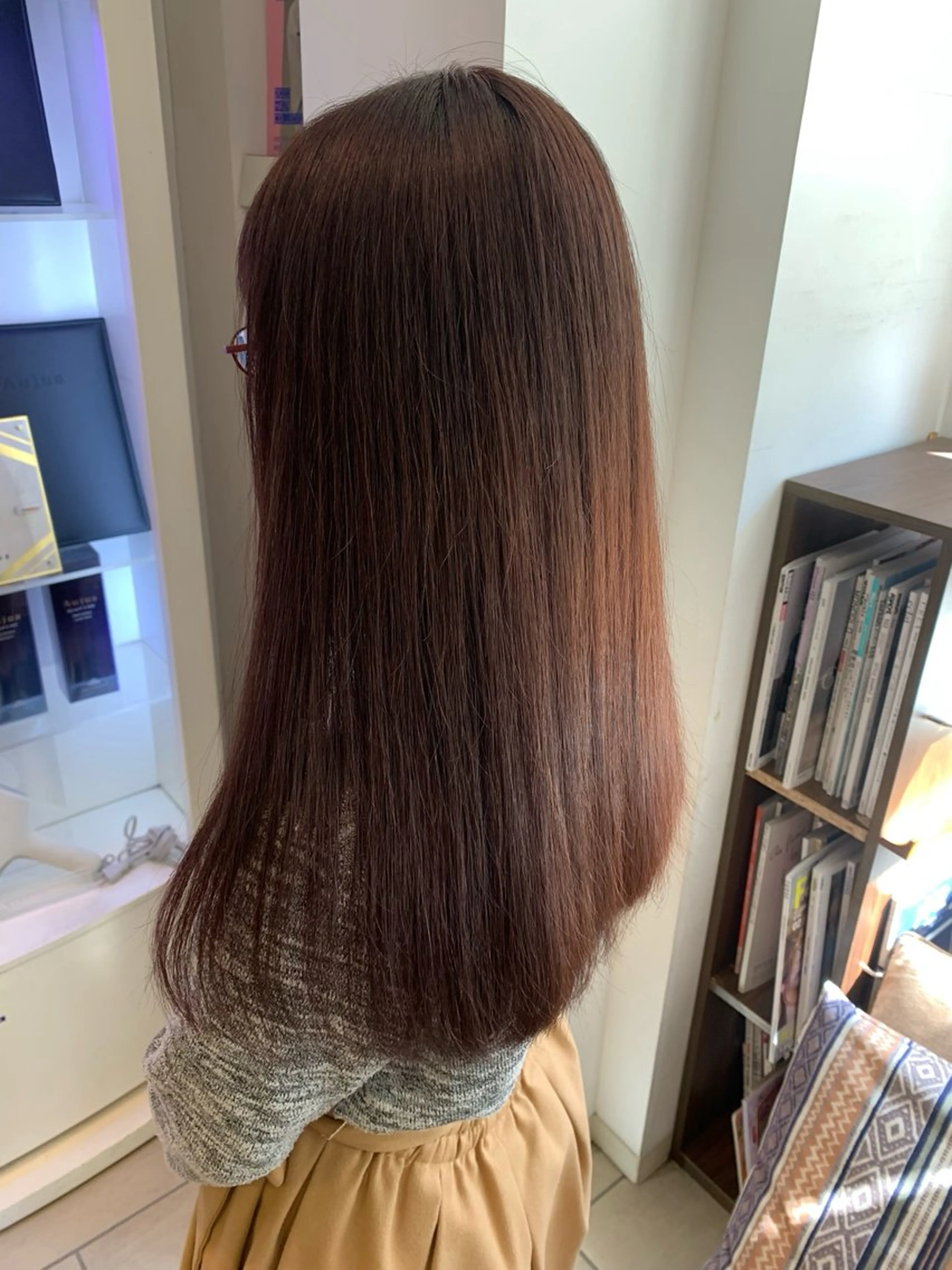 ロング ロング トリートメント 石川 葵のヘアスタイル