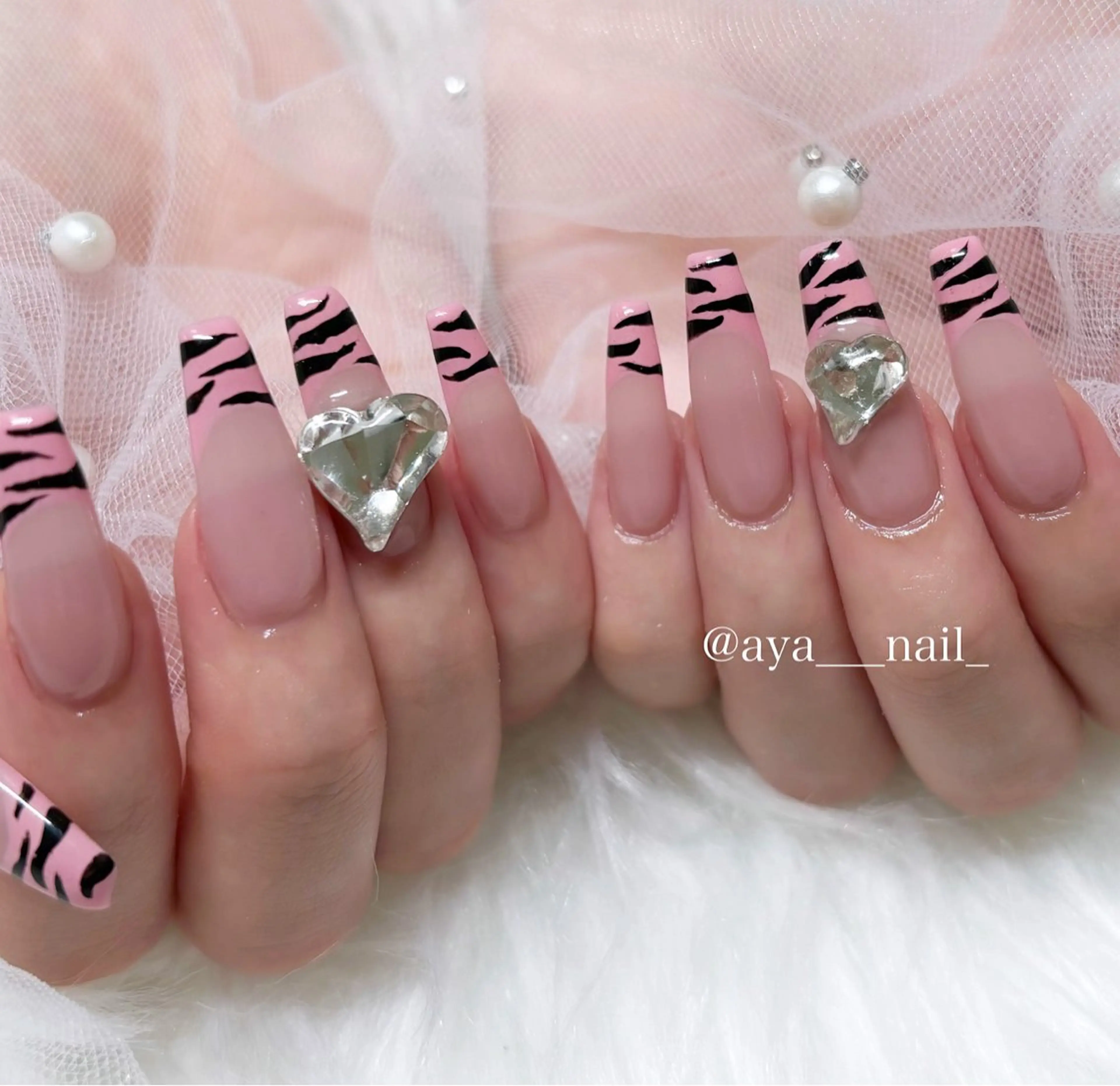 ネイル Roi〈ロワ〉 ayanaのネイルデザイン