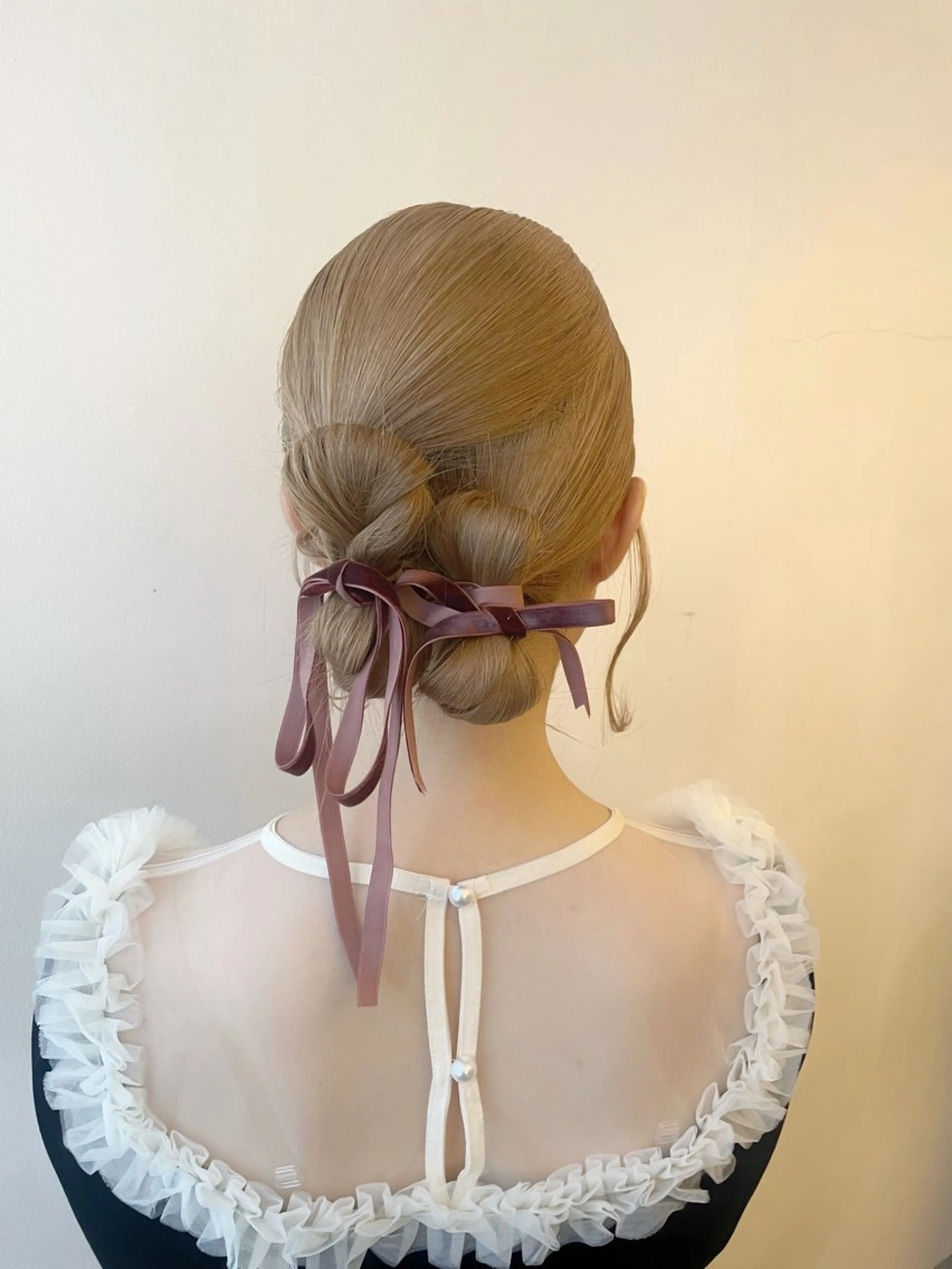 ミディアム ヘアアレンジ お団子ヘア ヘアセット ✨透明感ケアカラー✨ 長野ゆきなのヘアスタイル