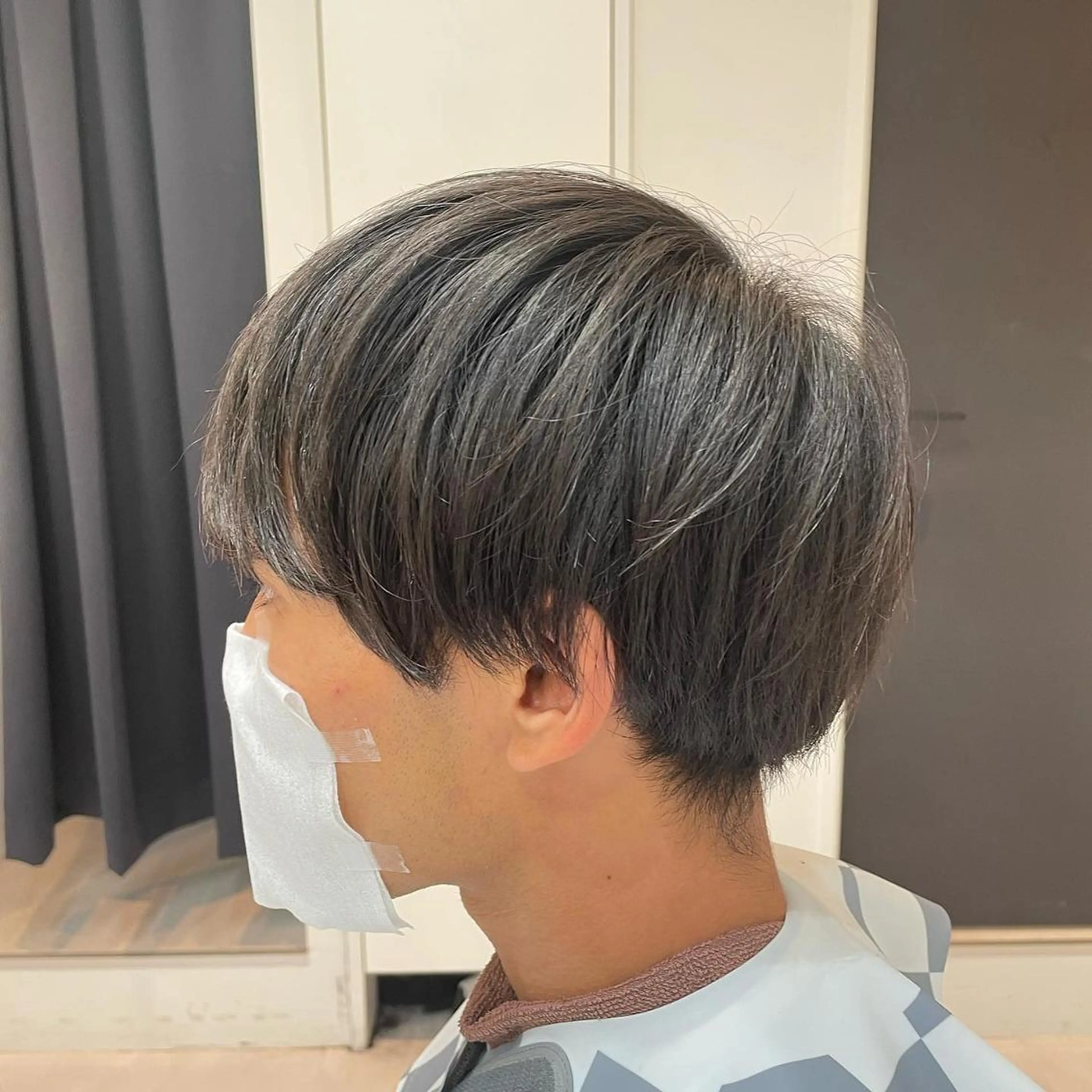 ショート 髪質改善× 白髪ぼかし溝江のヘアスタイル