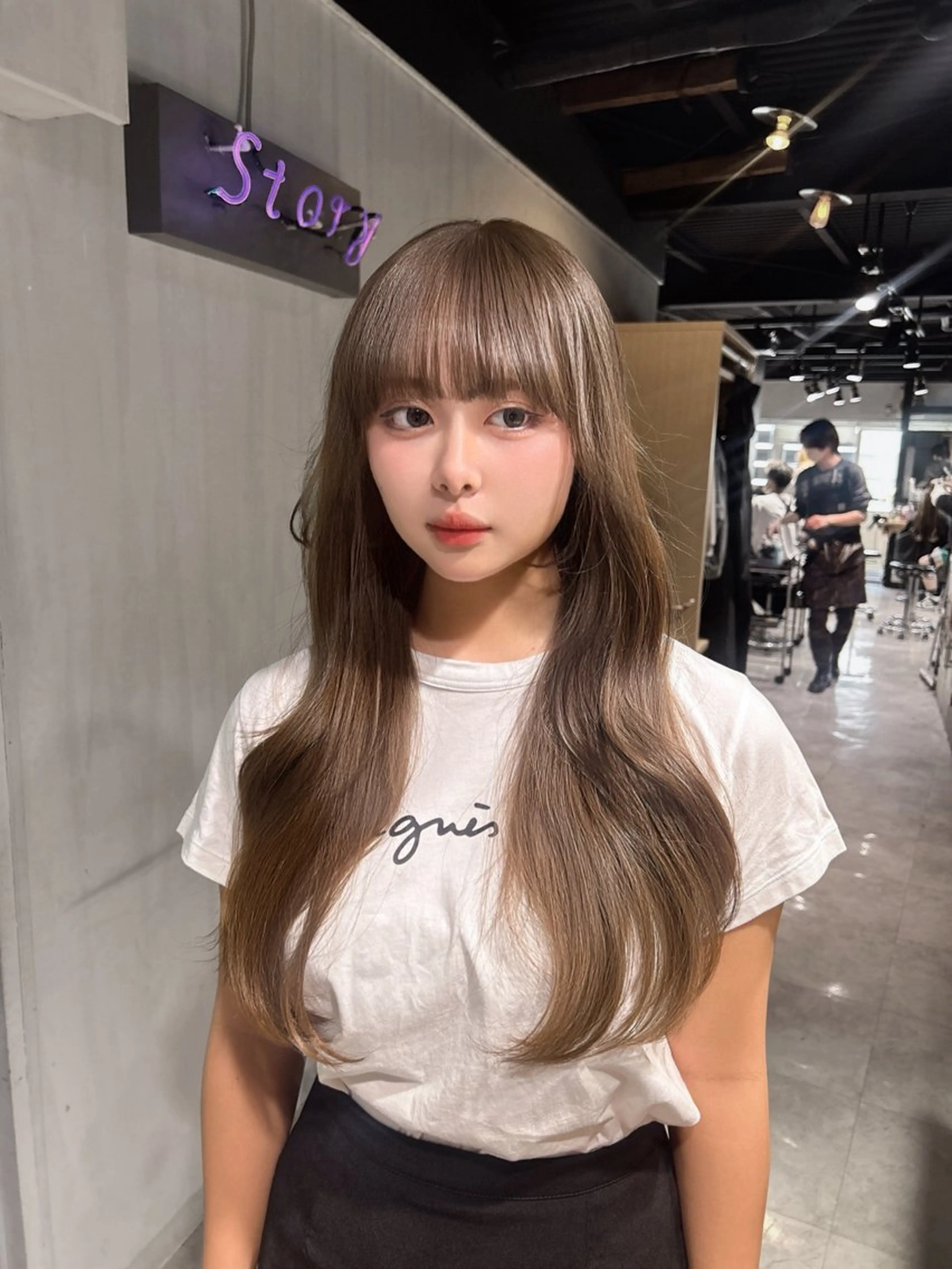 ロング 韓国風カラー 姫カット 韓国風ヘア レイヤーカット ワンホンレイヤー MEI🎀垢抜けカラ ー🎀韓国styleのヘアスタイル