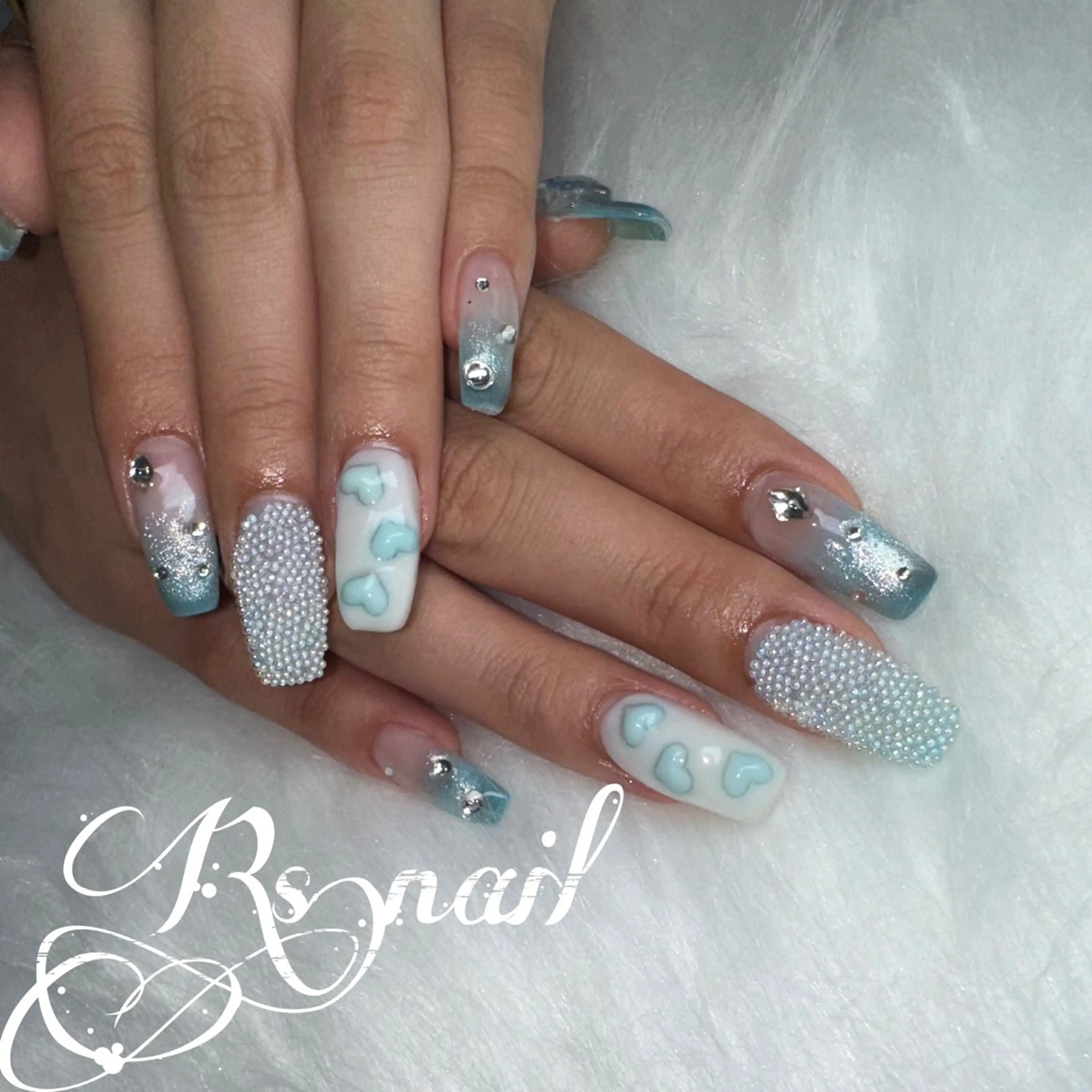 ネイル 加藤 麗華のネイルデザイン