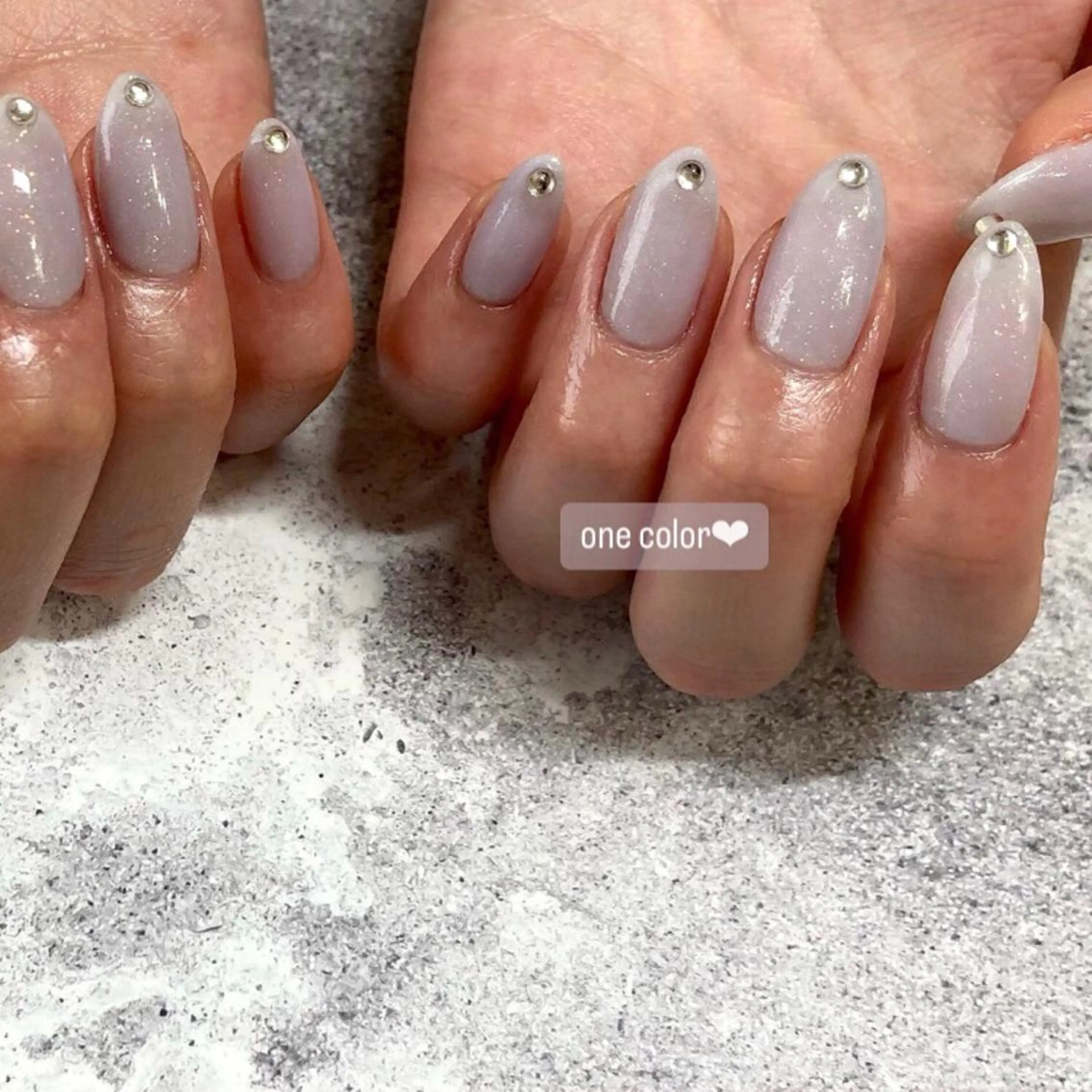 ネイル ハンドネイル ViViA momokaのネイルデザイン