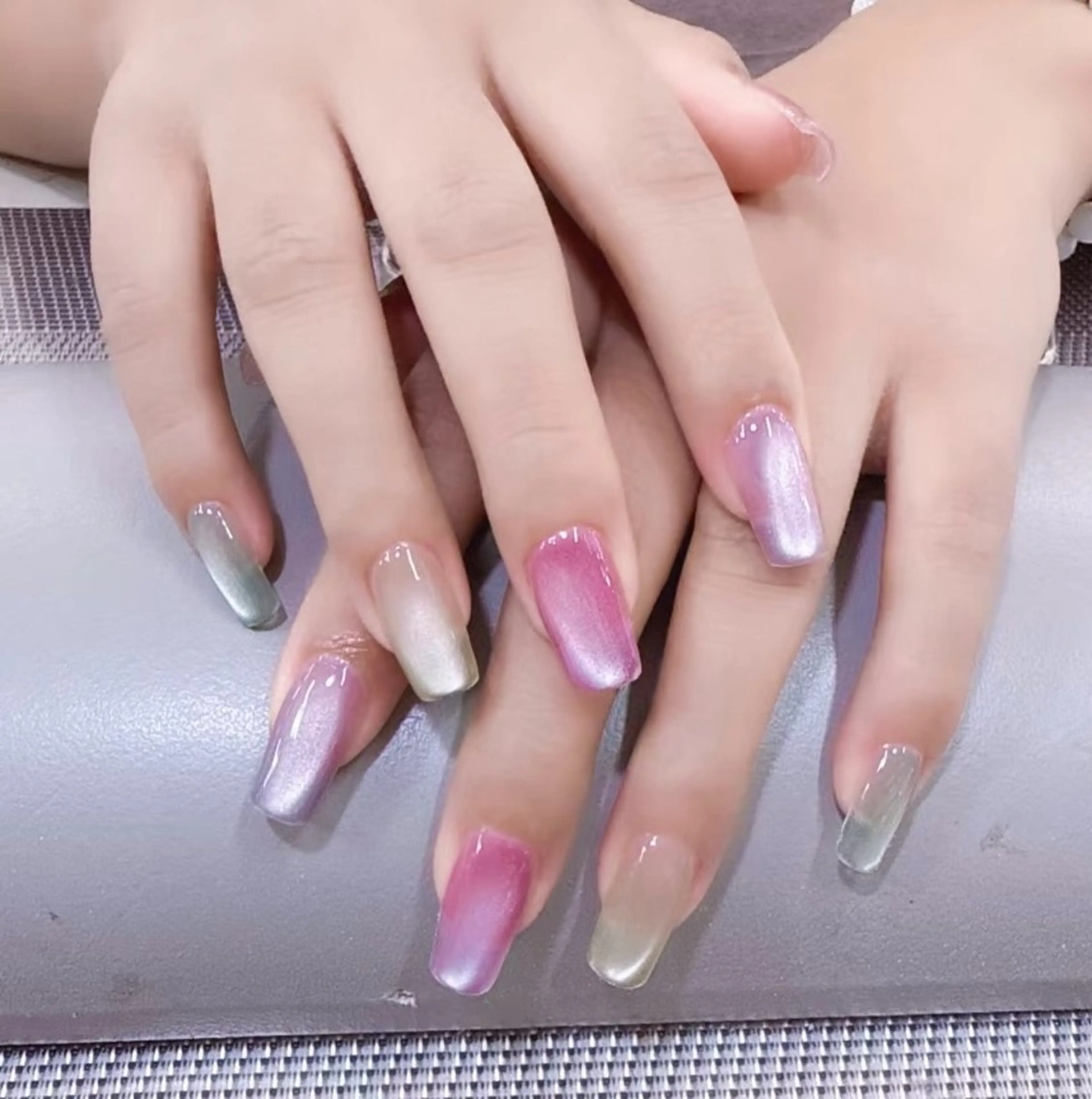 ネイル 高木 維麗絲のネイルデザイン