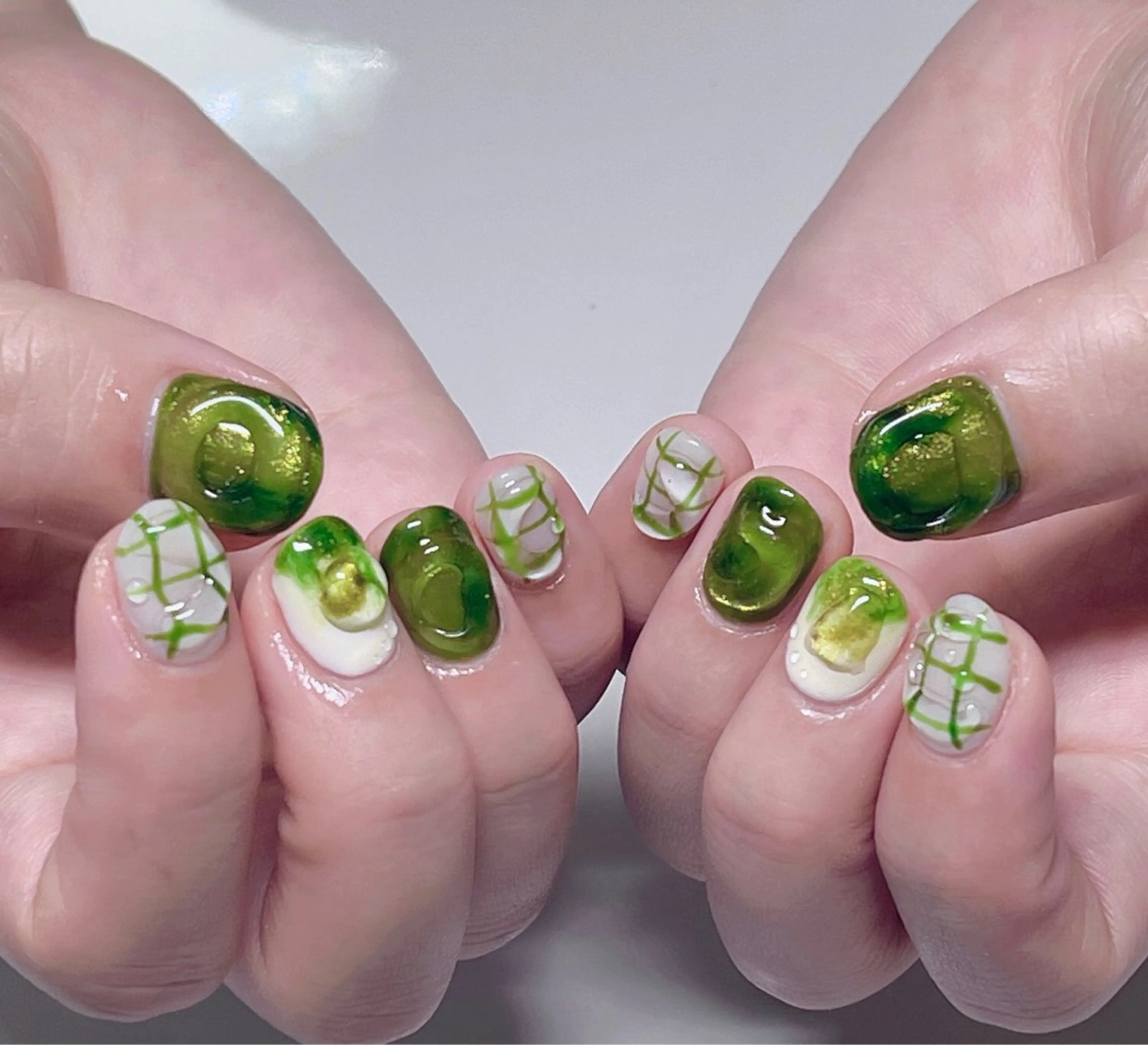 ネイル Rarity ネイルサロンのネイルデザイン