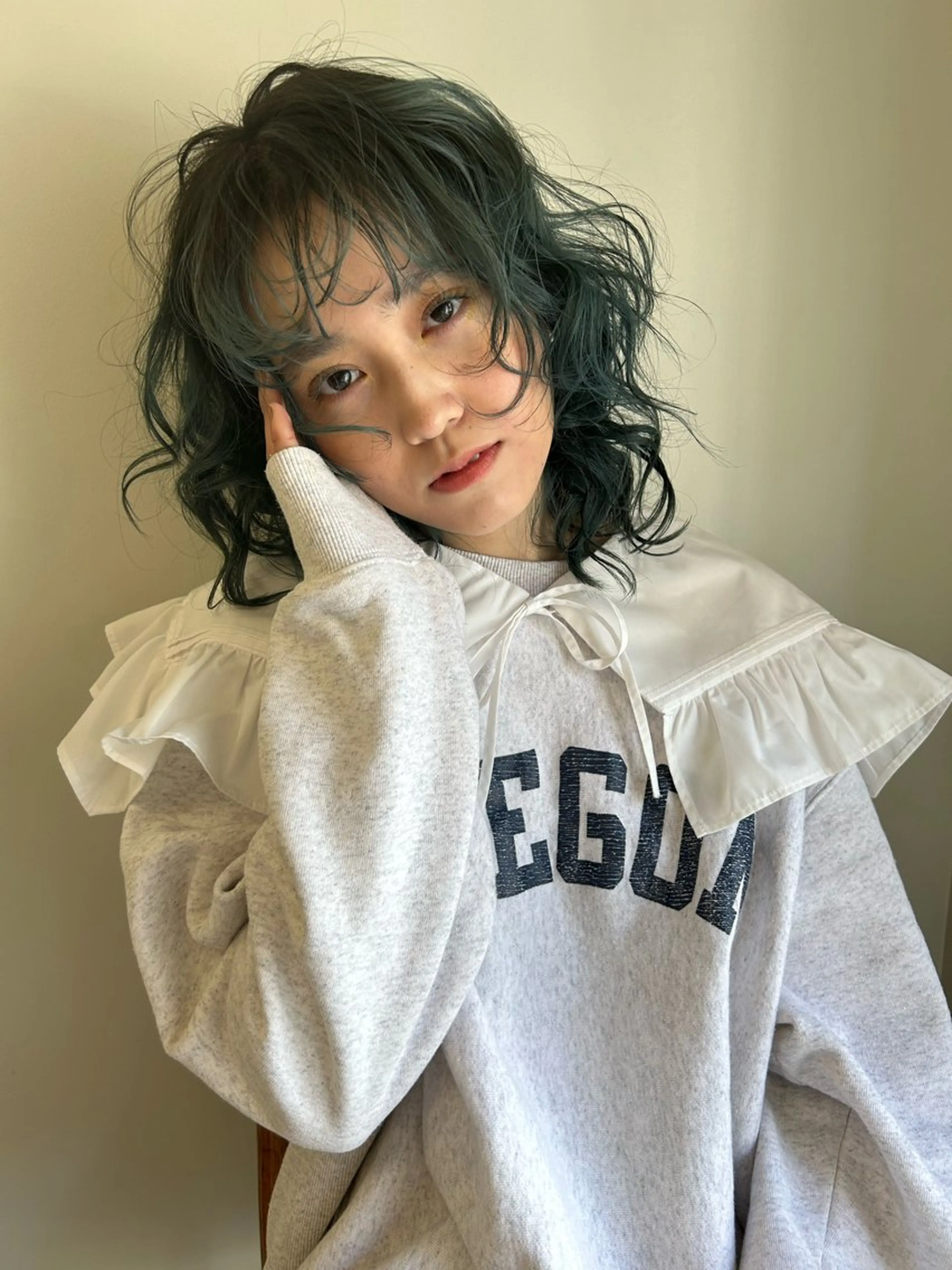 ミディアム 田中 樹奈のヘアスタイル