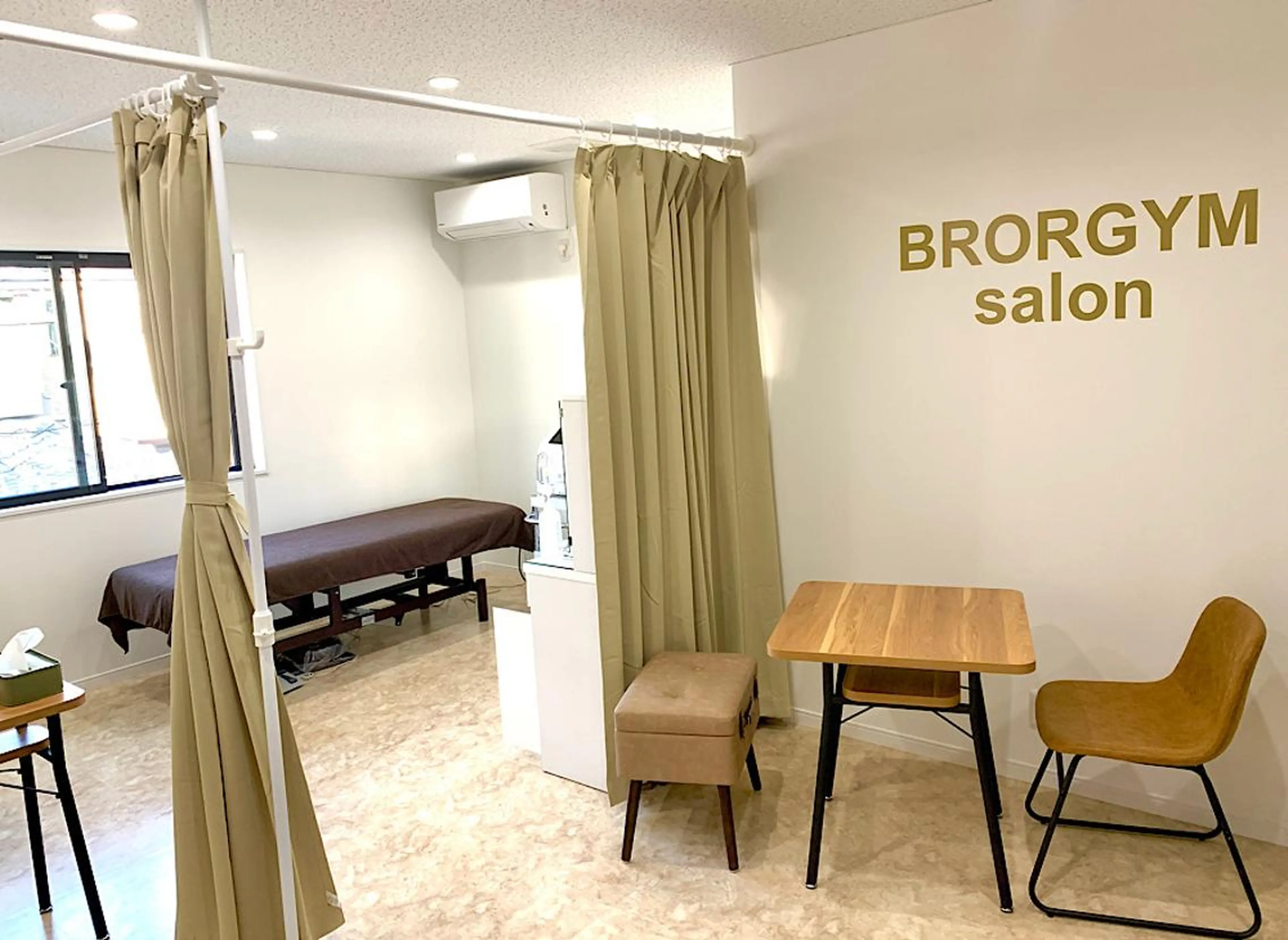 脱毛 ブロールジム・サロン所属・菱谷 伊津子のエステ・リラクイメージ