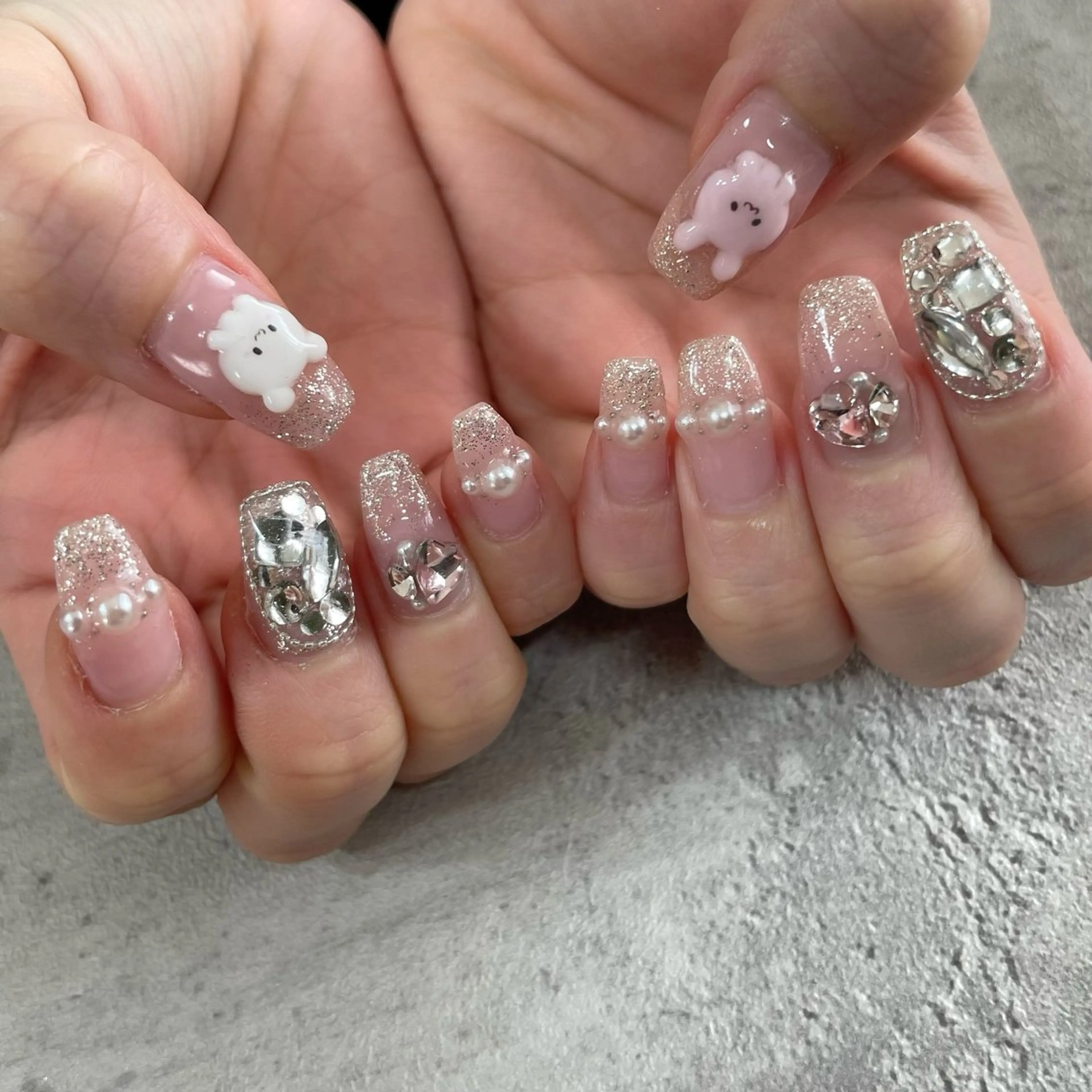 ネイル 東 千夏のネイルデザイン