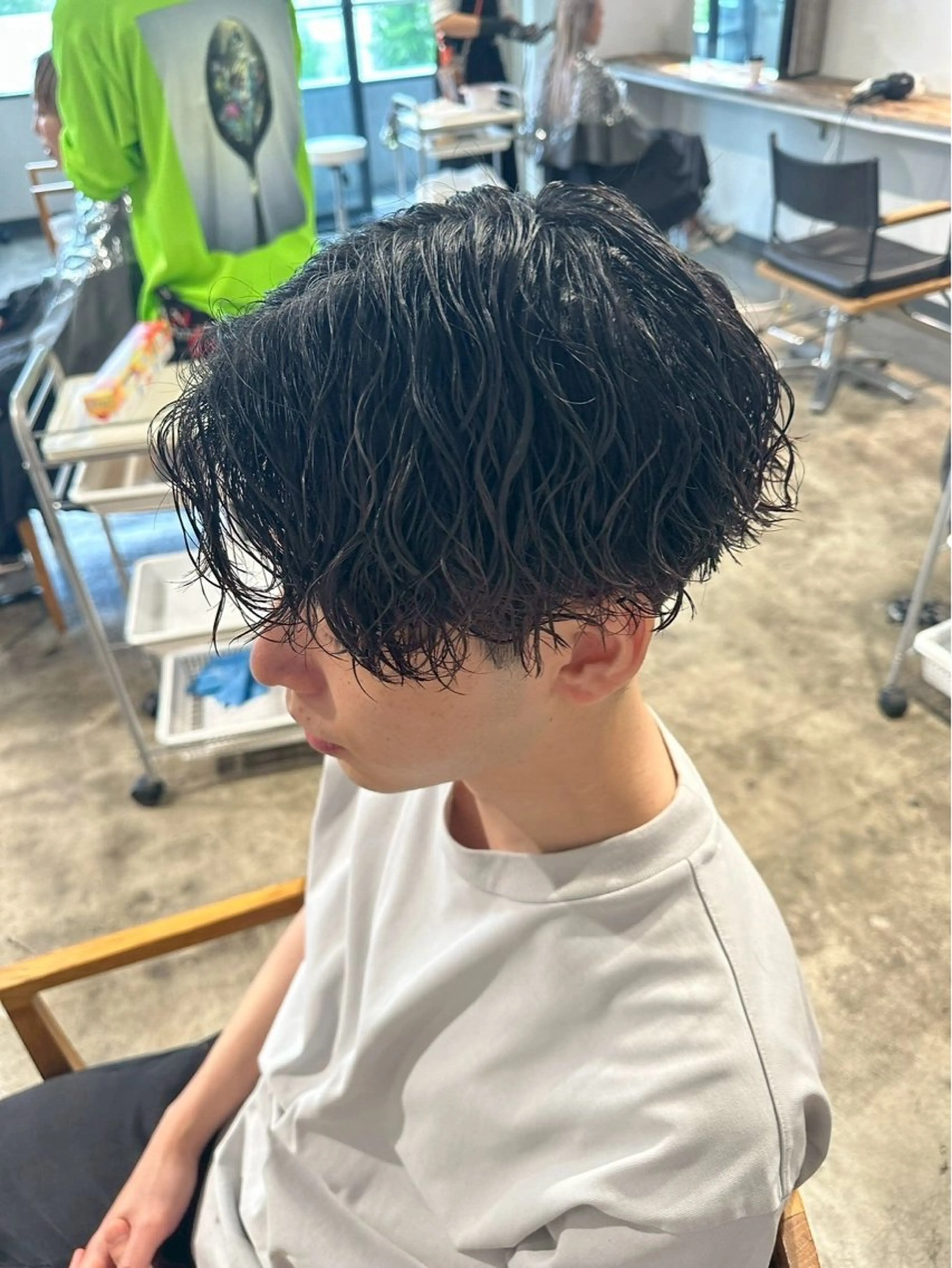 パーマ メンズ メンズパーマ ツイストスパイラルパーマ スパイラルパーマ カット パーマ ブリーチモデル/ メンズパーマ/AMIのヘアスタイル