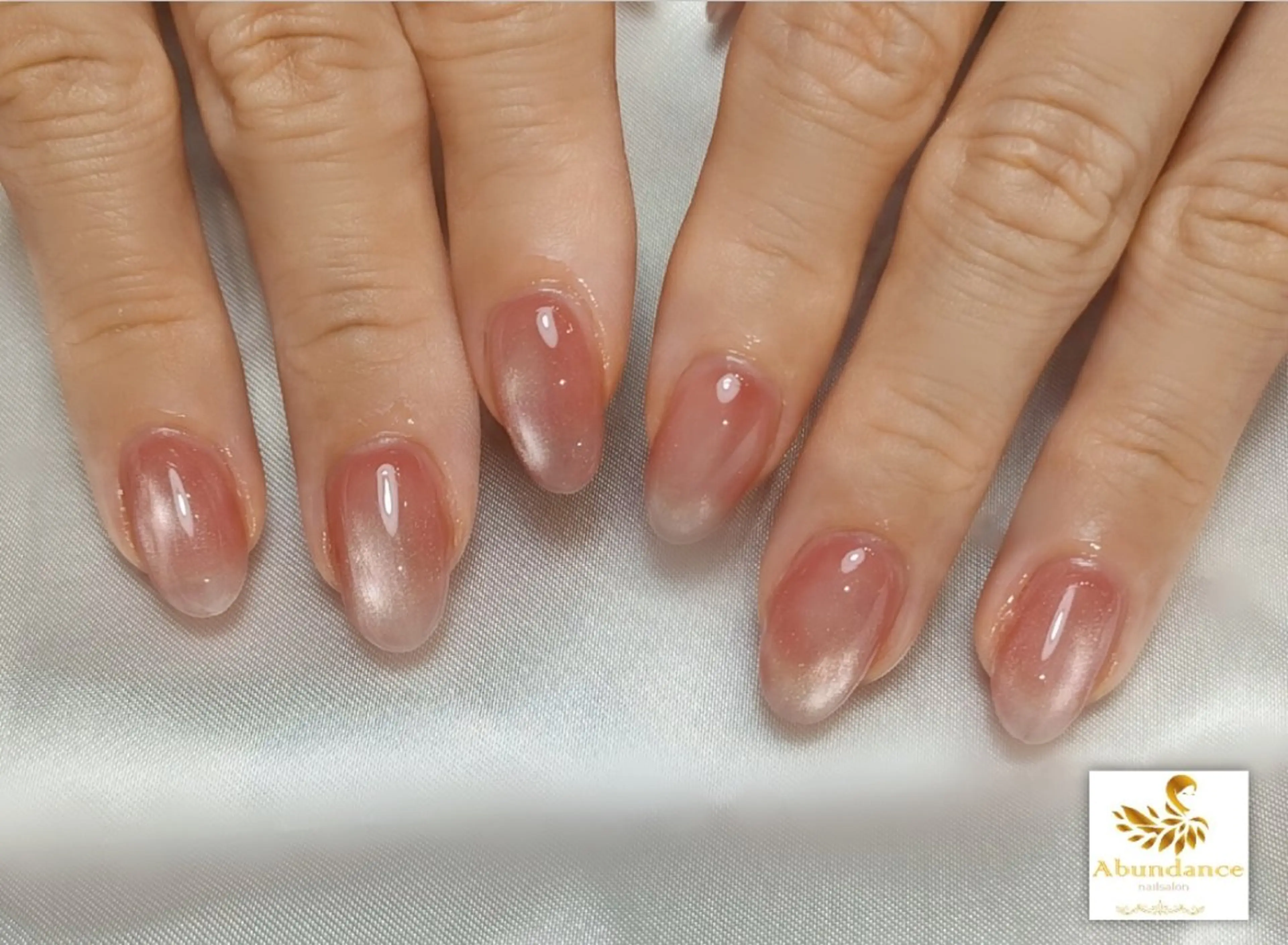ネイル ピンク ハンドネイル 完全予約制個室サロン Abundancesのネイルデザイン