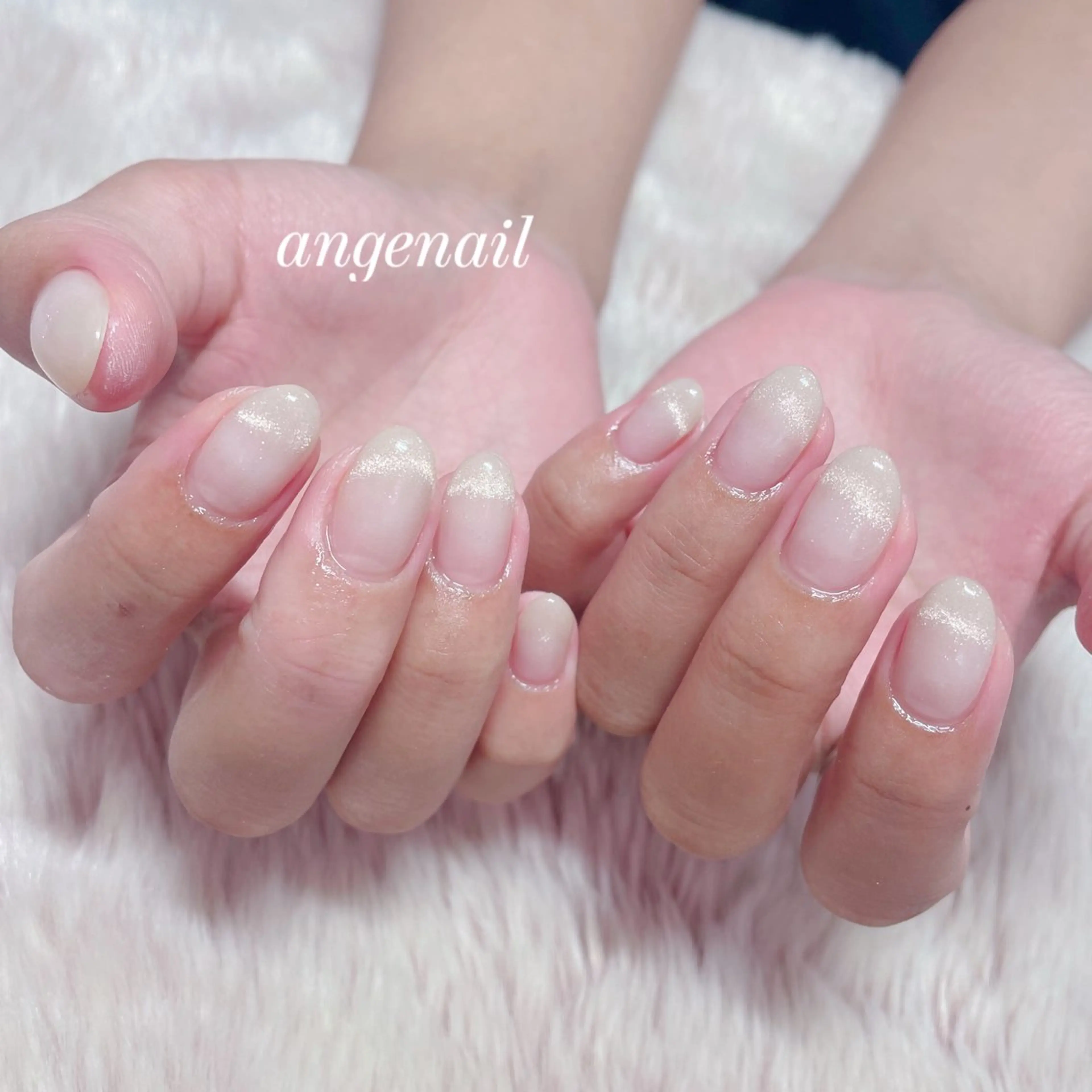 ネイル ハンドネイル オーナーネイリスト MAKIのネイルデザイン