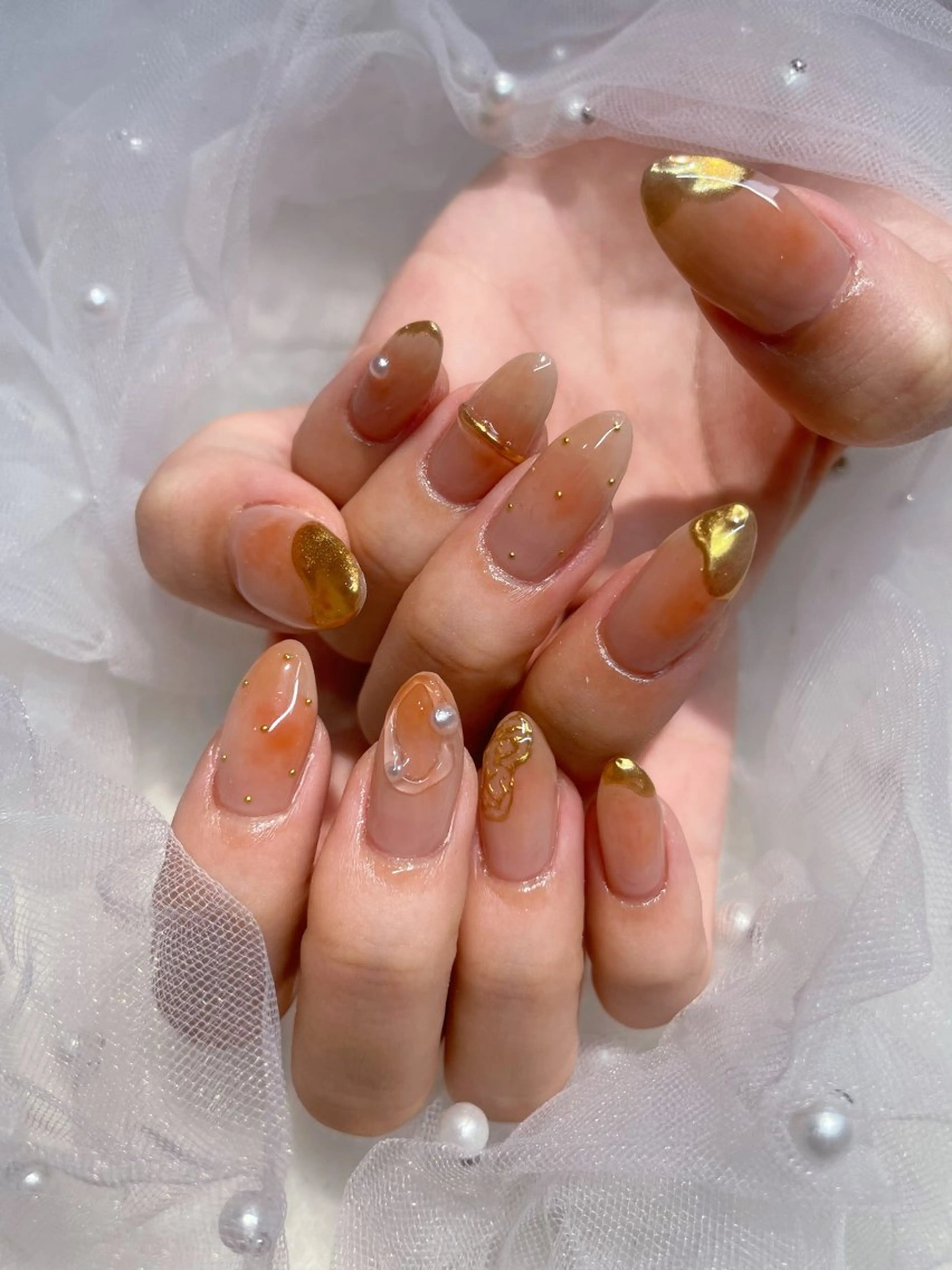 ネイル ゴールド ミラーネイル I-nail Moeのネイルデザイン