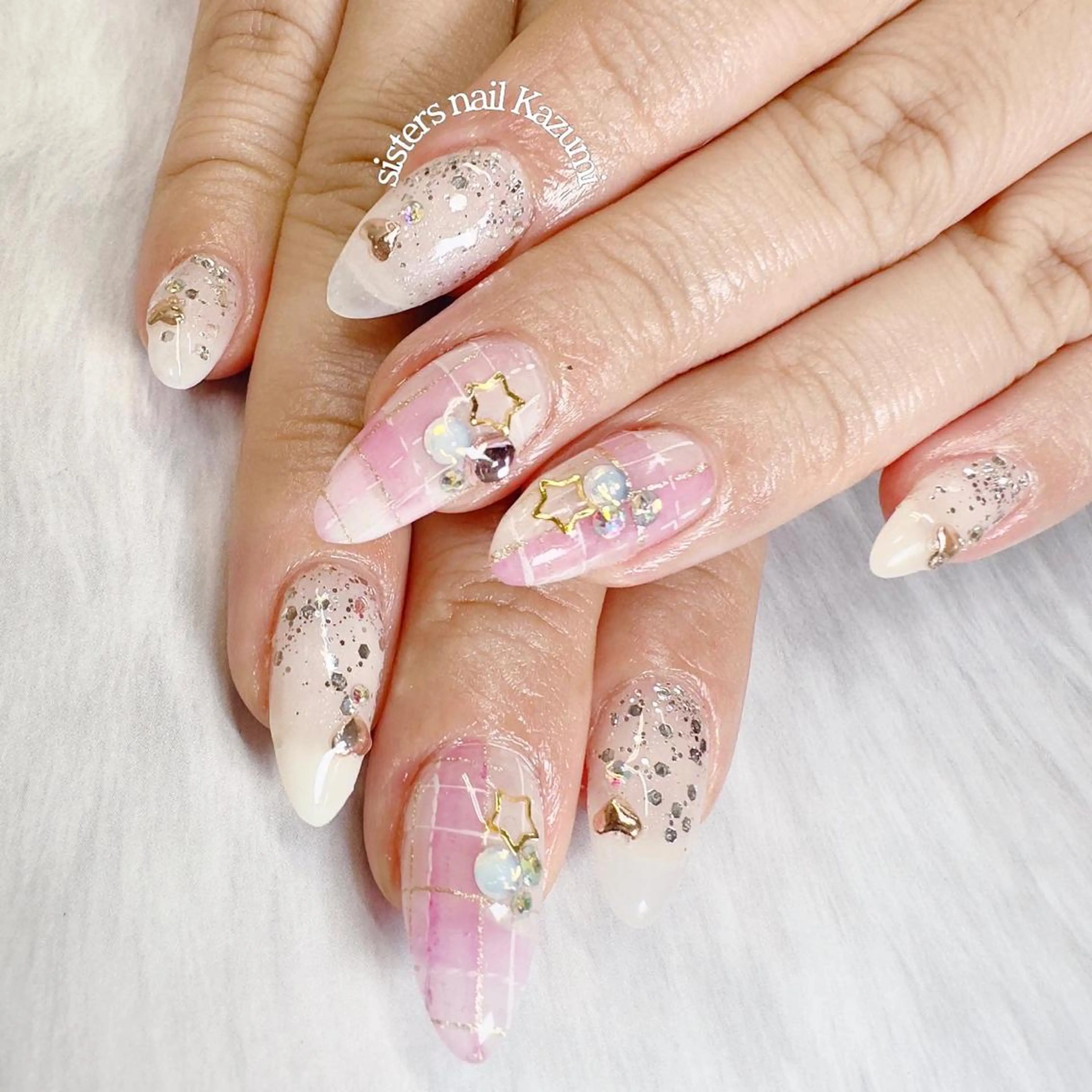 ネイル sisters nail.fのネイルデザイン