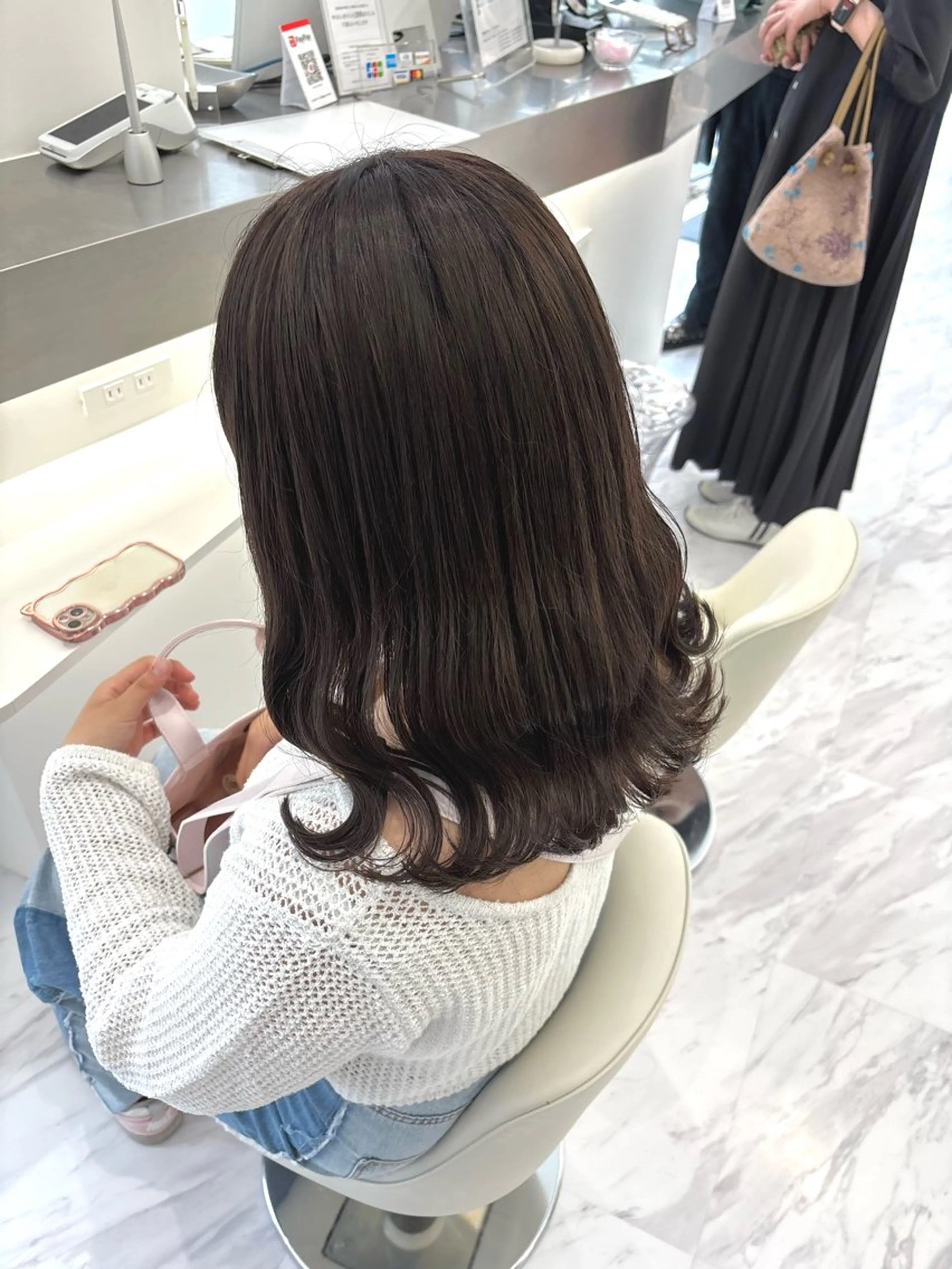 セミロング カラー カット ヘアカラー トリートメント ParveMix 🪽鳥取彩花のヘアスタイル