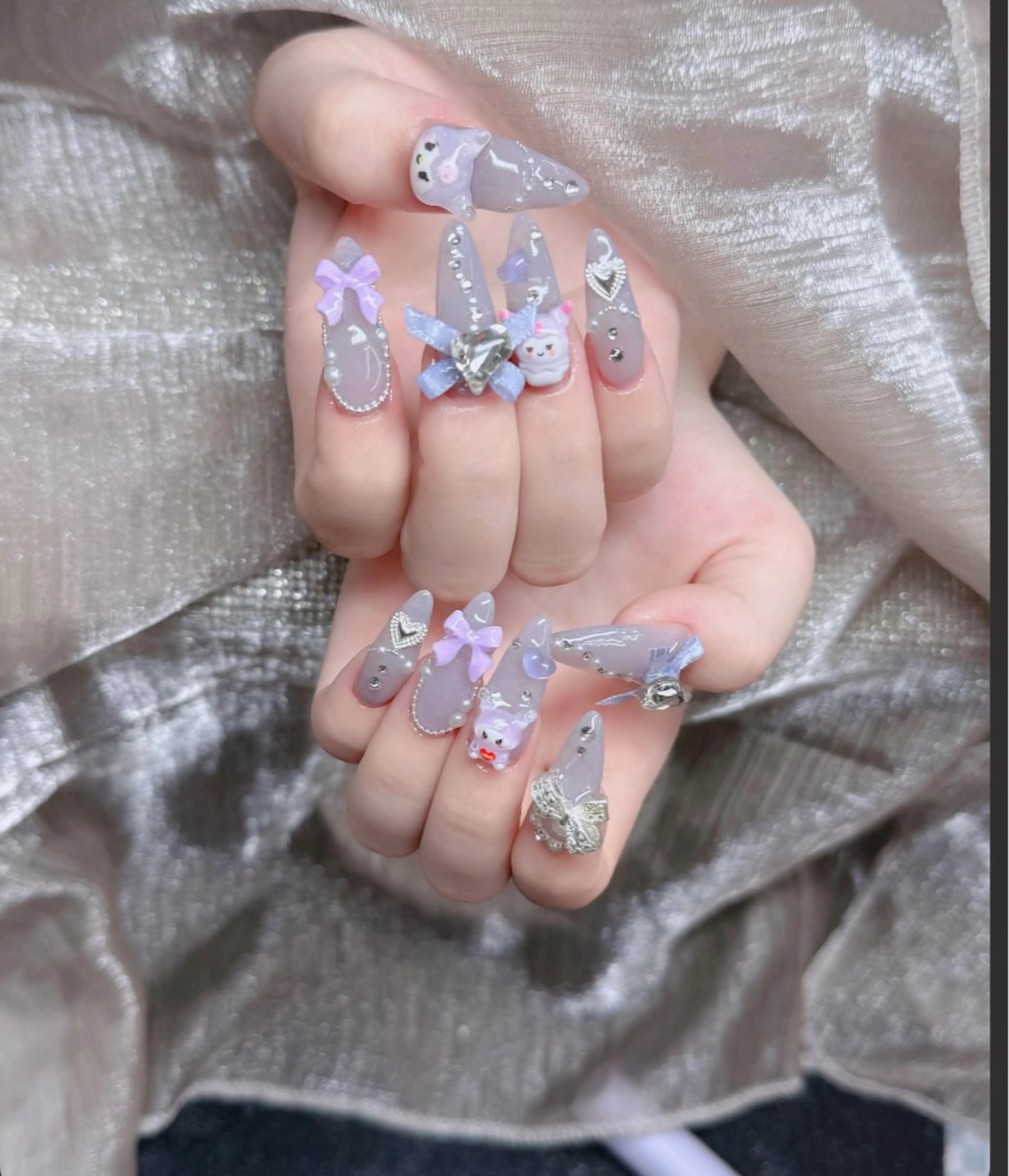 ネイル フレンチネイル ジェルネイル ガラスフレンチ ハロウィン ハート ハンドネイル H.baby Nail Salonのネイルデザイン