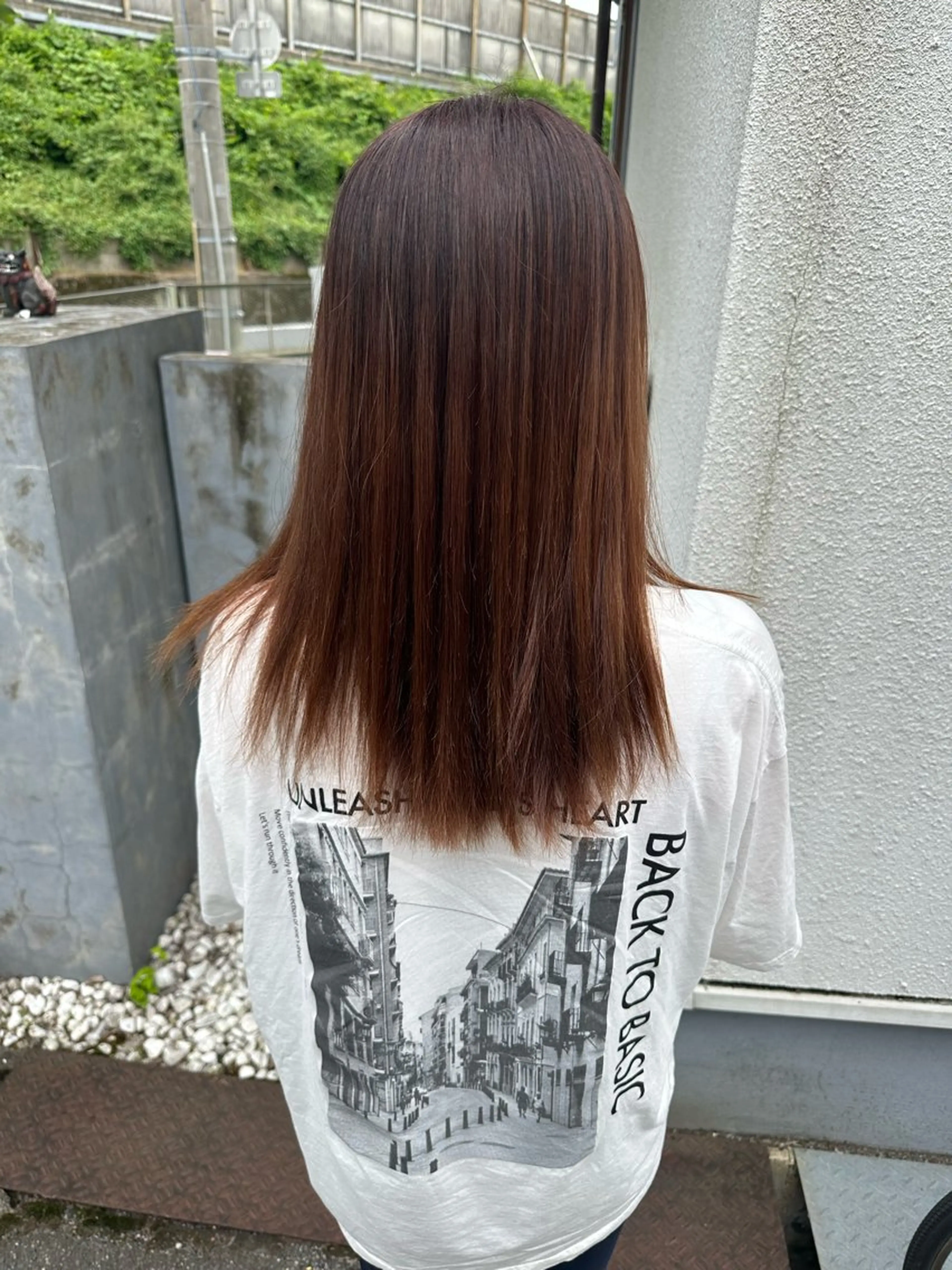 セミロング カラー ヘアカラー 安達 望のヘアスタイル