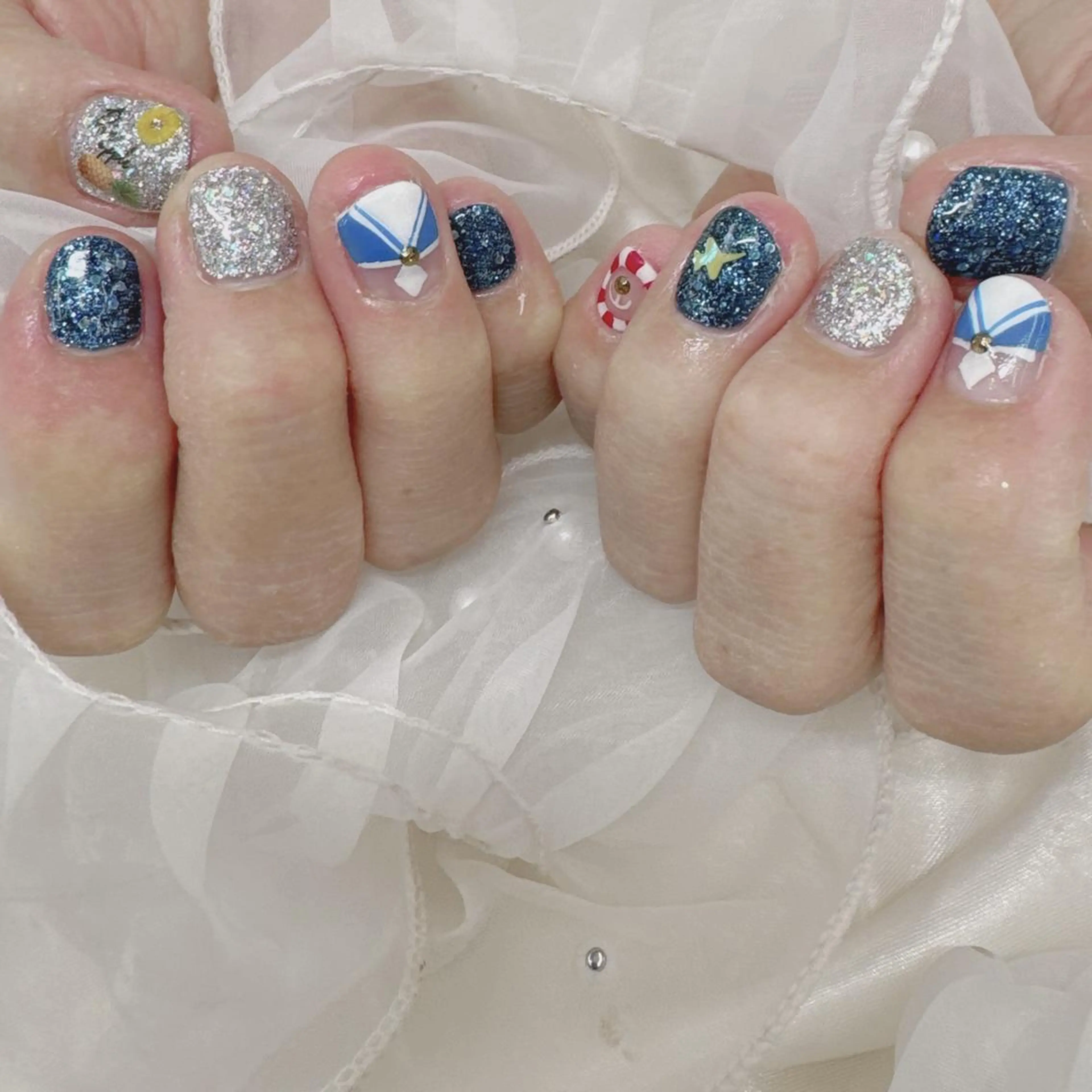 ネイル Nail salon Honey Beeのネイルデザイン