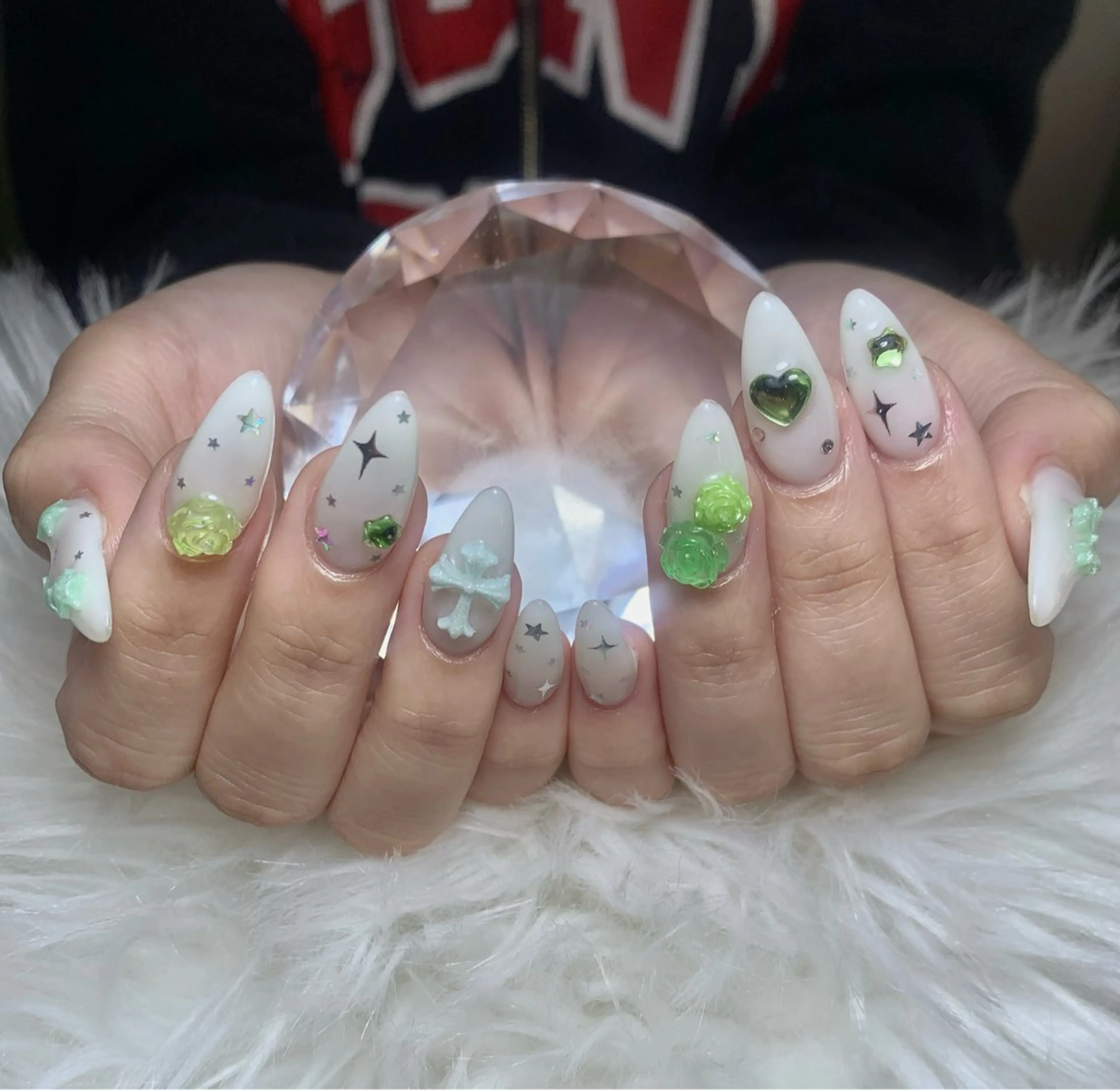 ネイル アートネイル オーロラネイル チークネイル 長さ出し フットネイル ハンドネイル 銀河_ Chan nailsのネイルデザイン