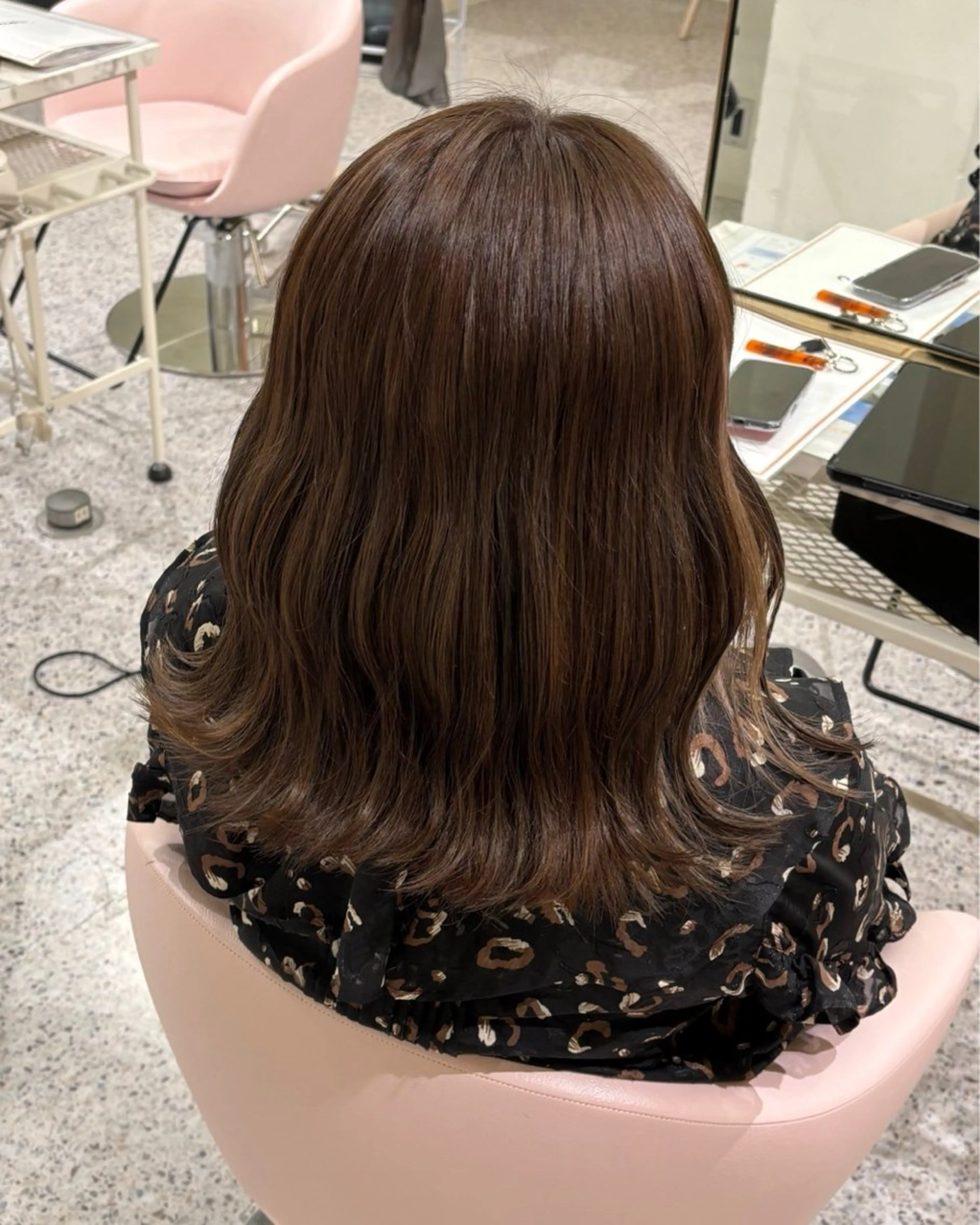 ミディアム カラー 丸山 聖愛のヘアスタイル