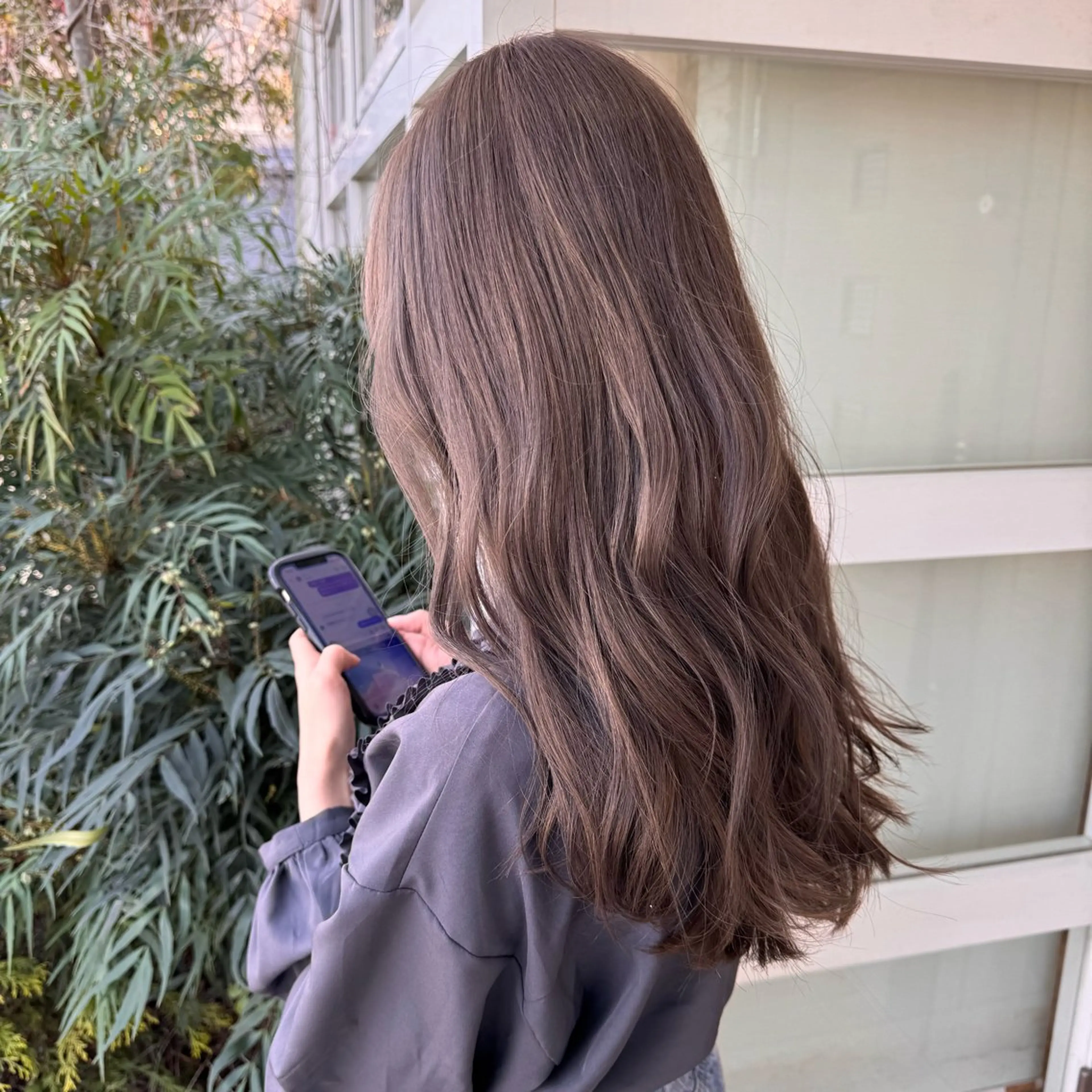 【19​〜​26歳限定】【レディース限定】カット+ケアブリーチWカラー＋トリートメントの写真