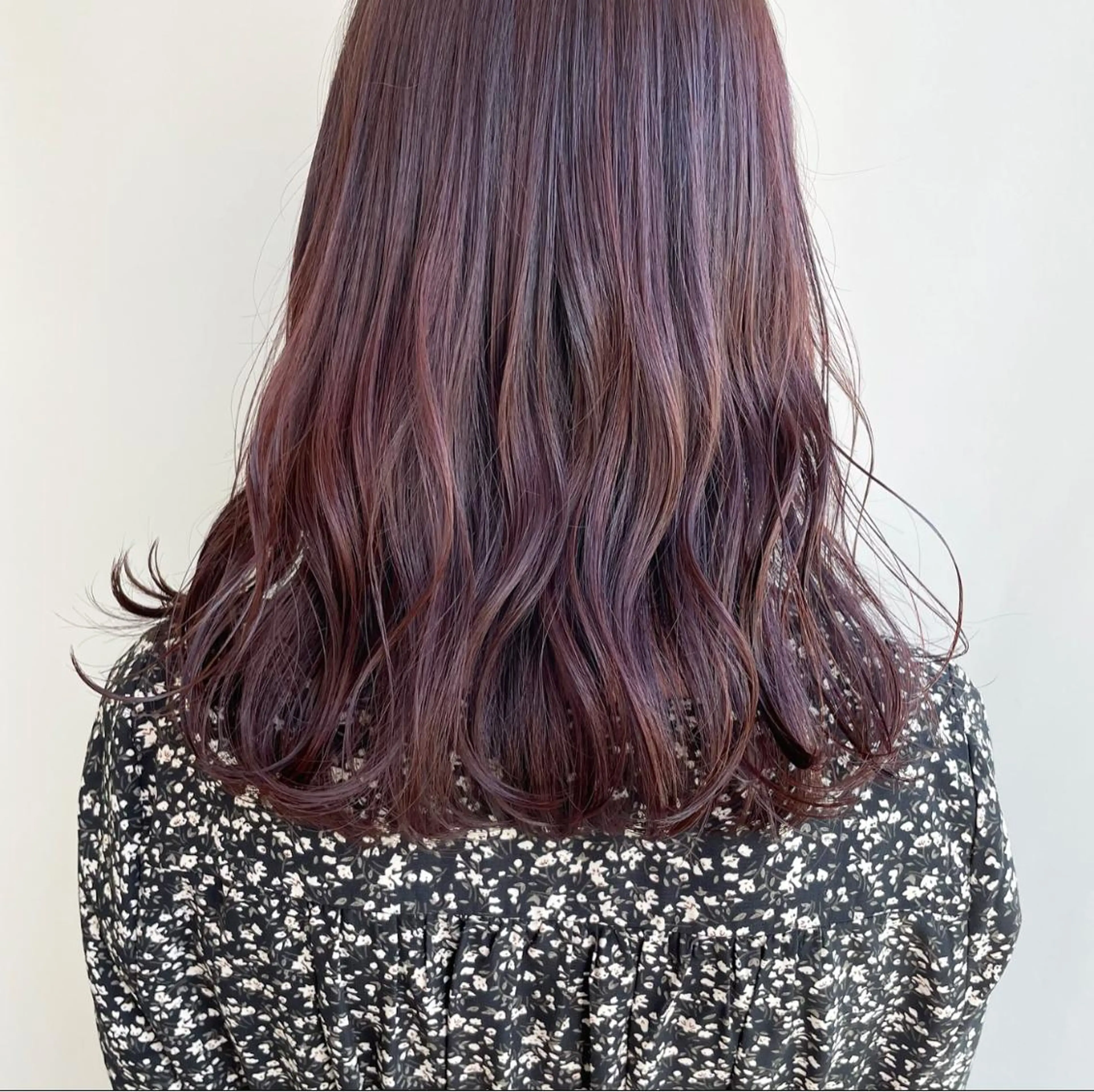 カラー カット ヘアカラー トリートメント 山口 莉奈のヘアスタイル