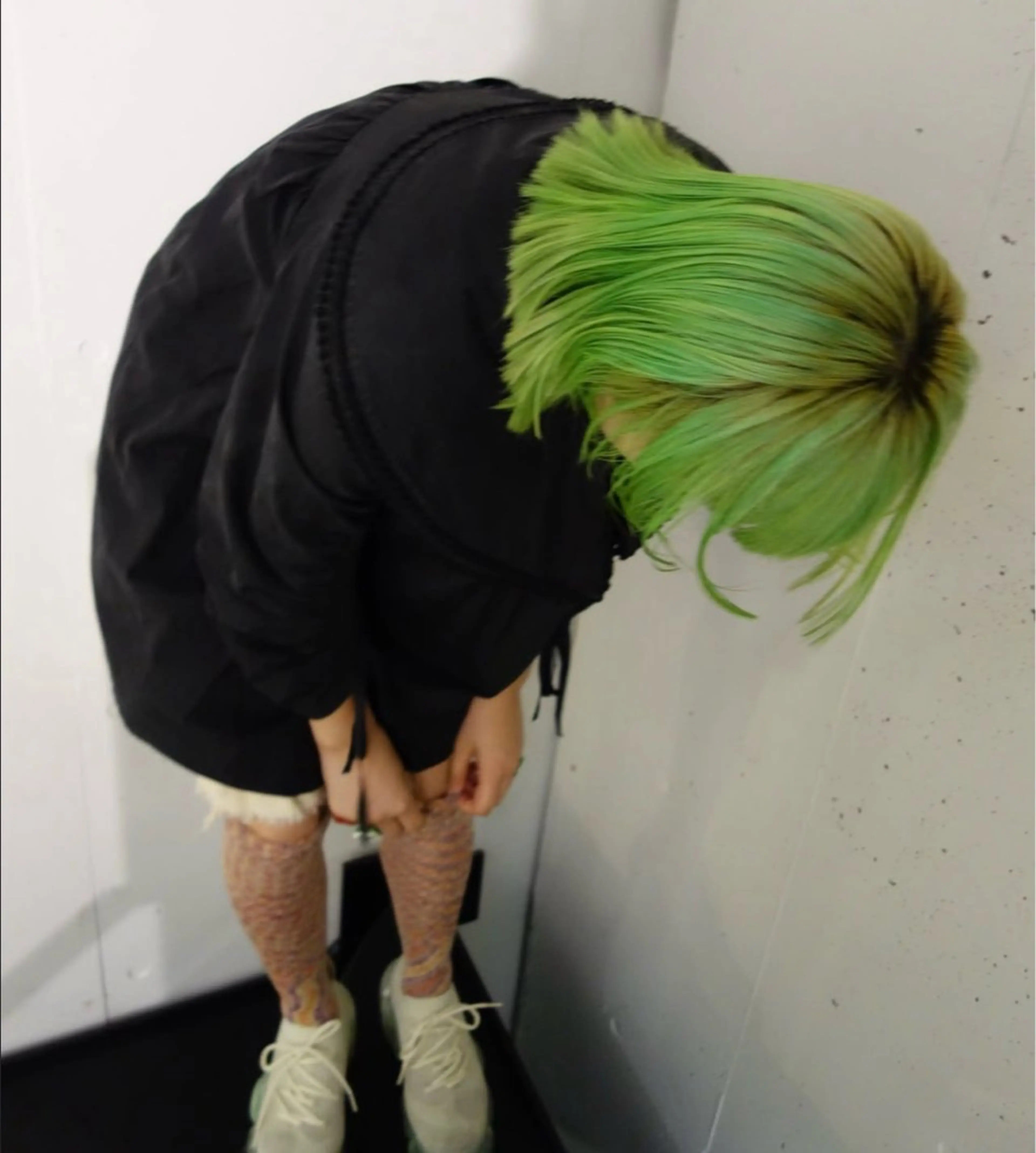 ミディアム カラー miu🪅縮毛矯正 モデル募集のヘアスタイル