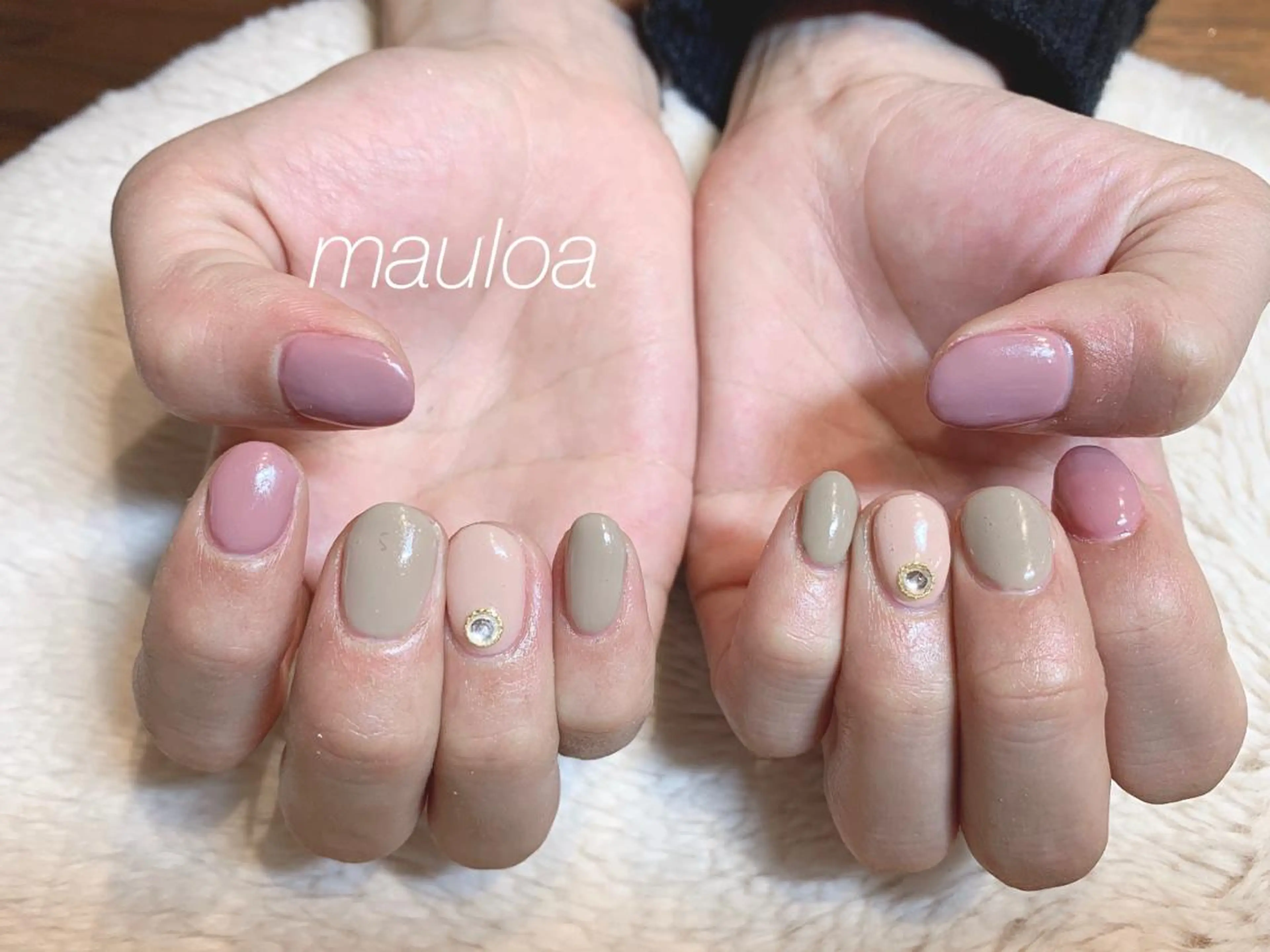 ネイル ワンカラーネイル pipi ..のネイルデザイン