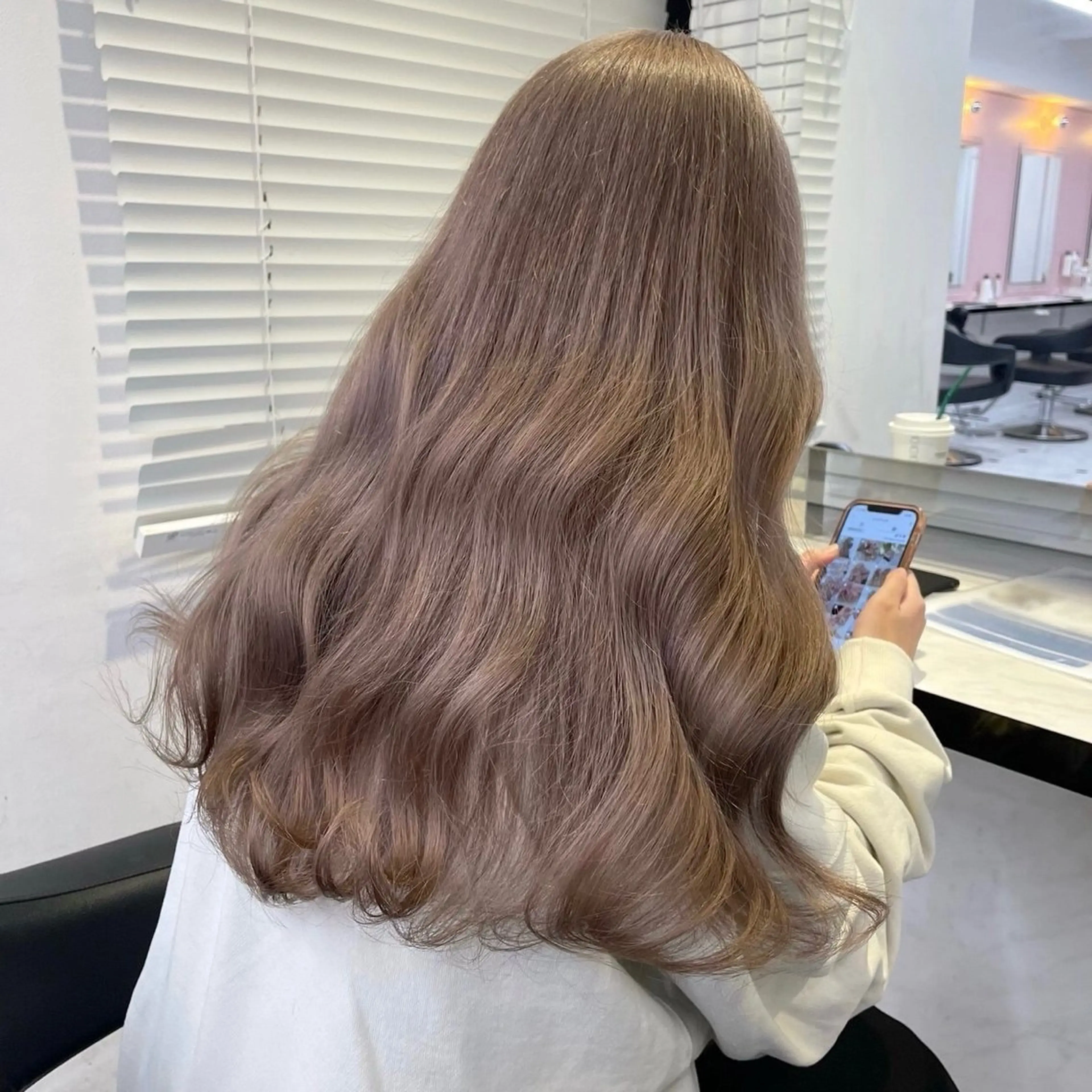 カラー ヘアカラー トリートメント 透明感💕今っぽ似合 わせ𝐍𝐨. 𝟏のヘアスタイル