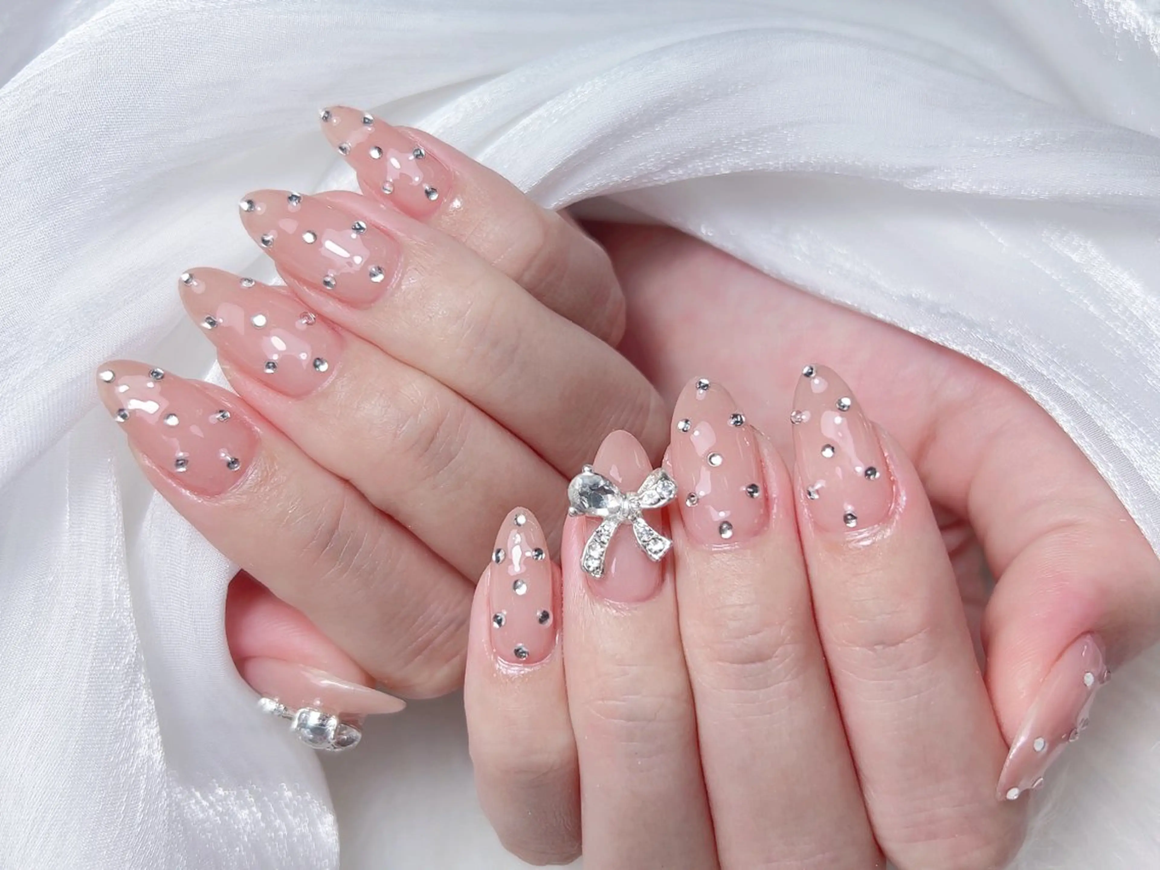 ネイル ハンドネイル M🌷nail 長さだし専門店のネイルデザイン
