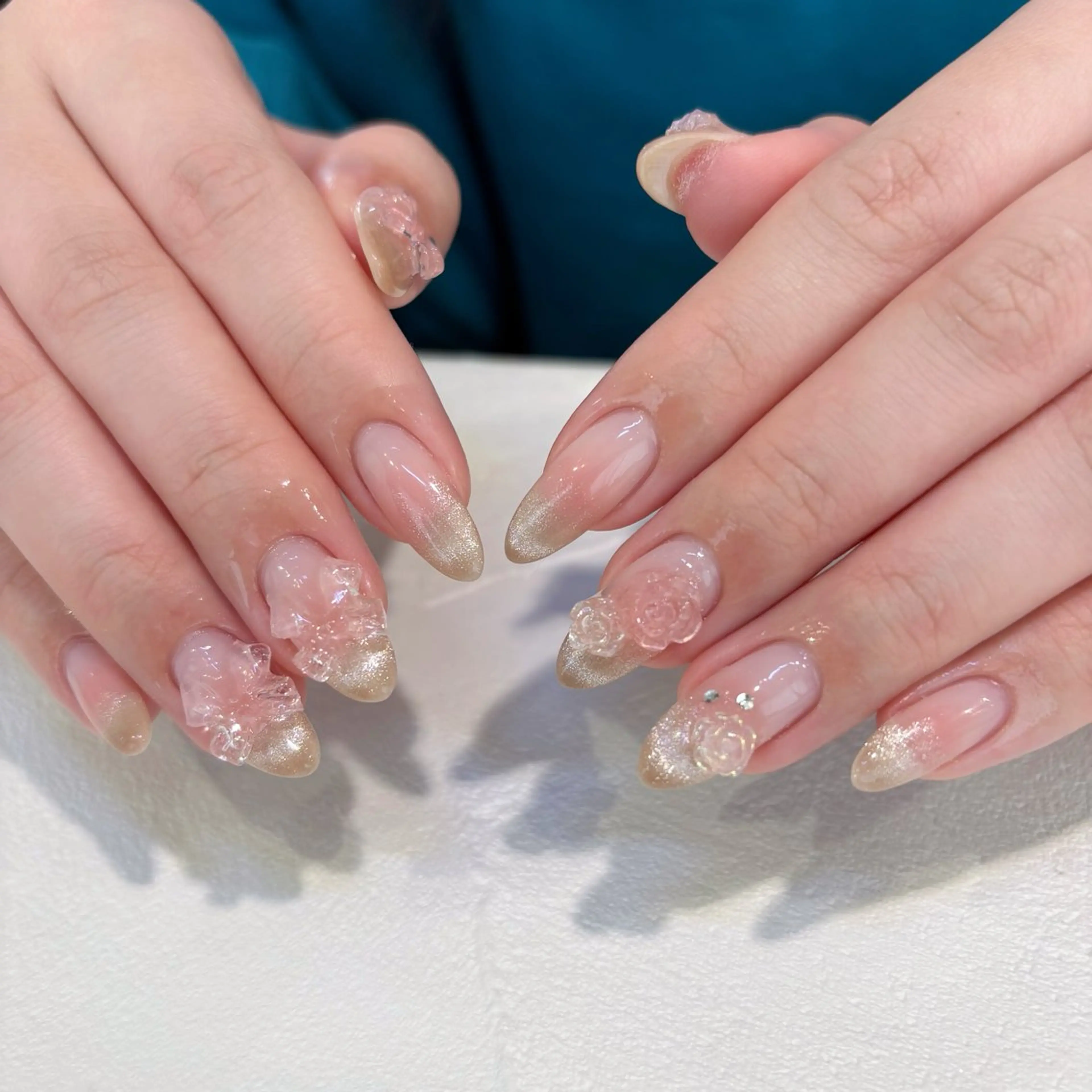 ネイル ハンドネイル 鈴木 里奈のネイルデザイン