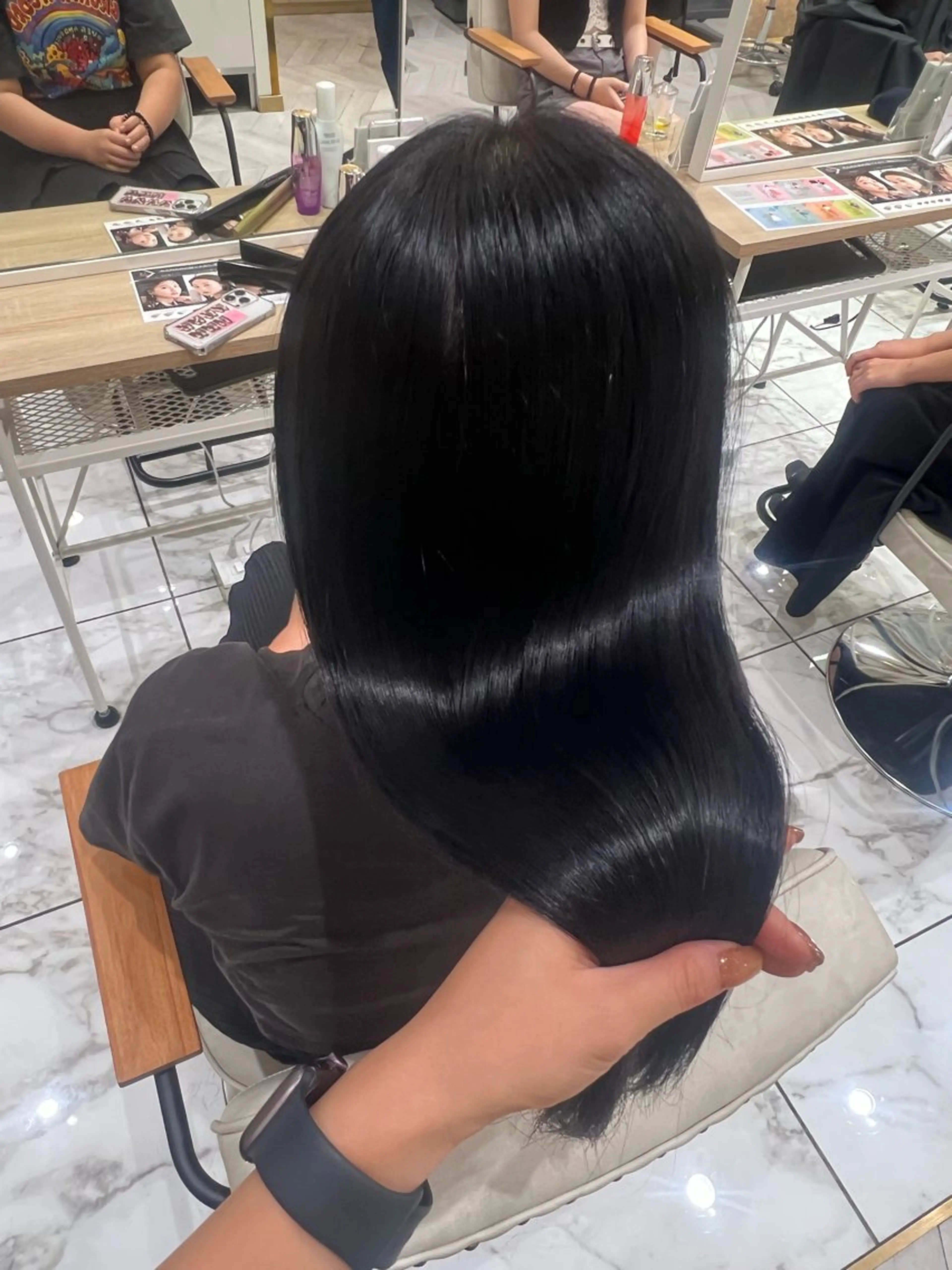 セミロング カラー 髪質改善 トリートメント ヘアカラー トリートメント 学生人気no.1 🦋ナツミのヘアスタイル