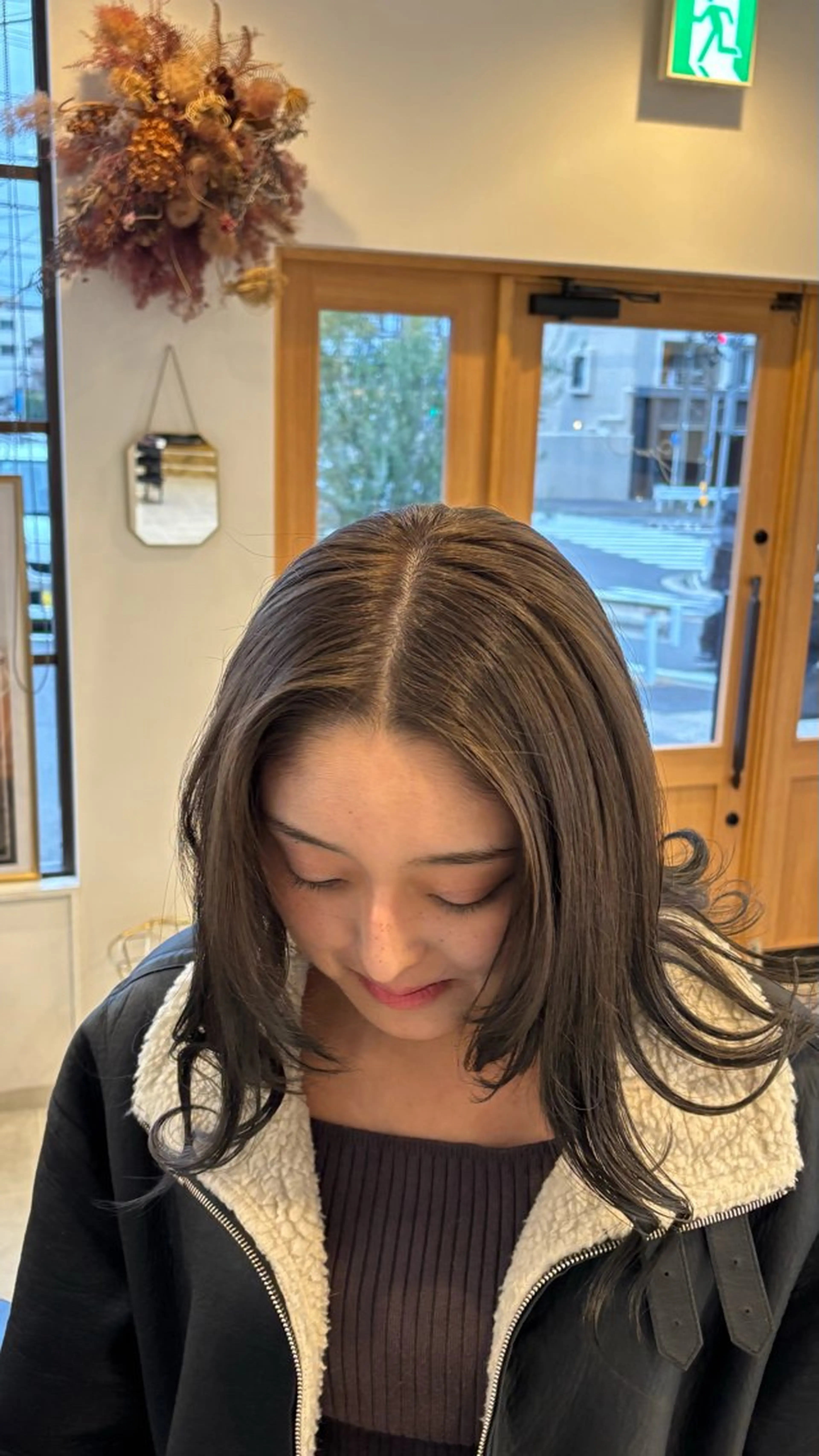 カラー ヘアカラー トリートメント 丸山 聖愛のヘアスタイル