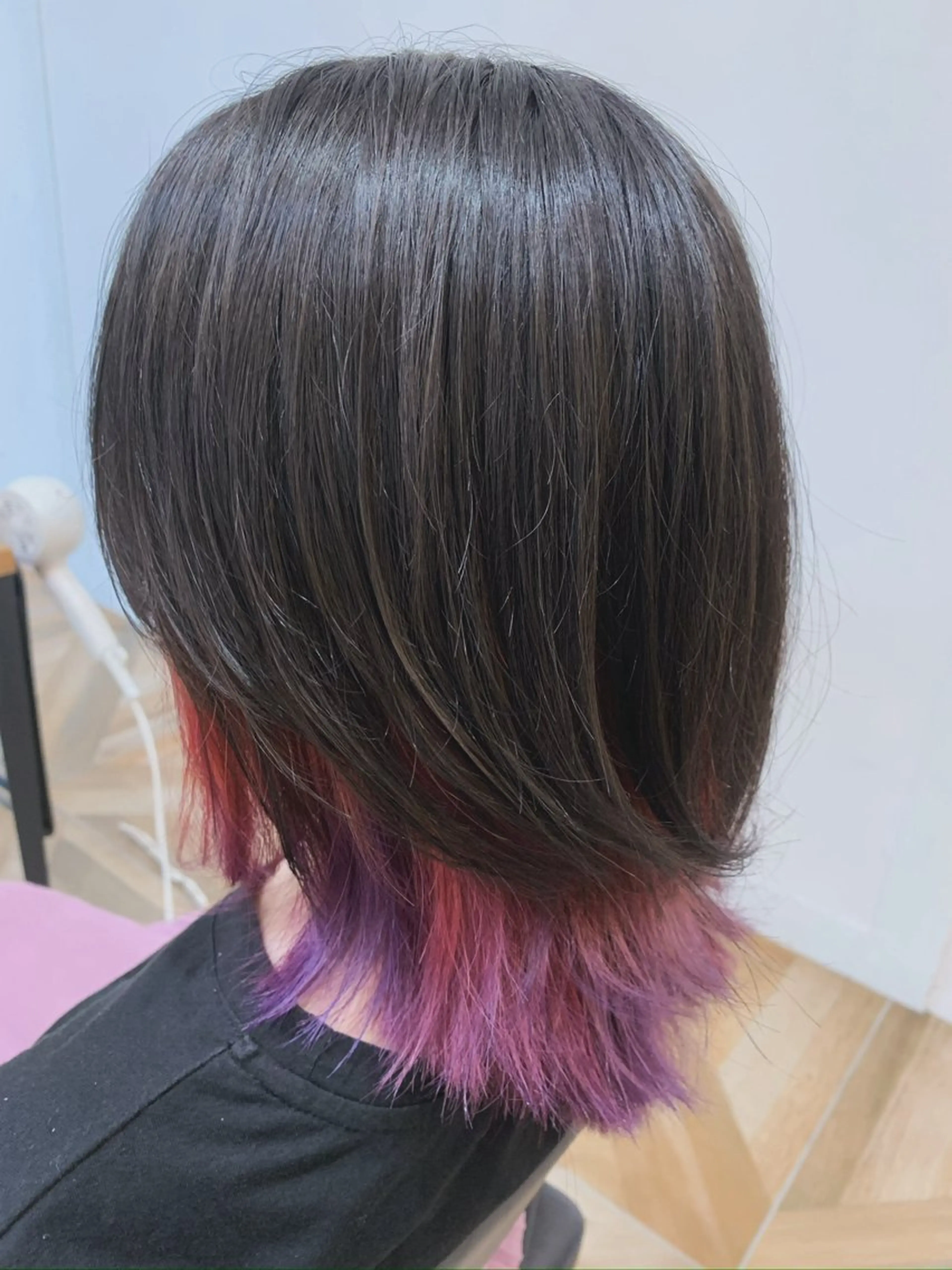 ミディアム レイヤーカット ウルフカット ウルフレイヤー 石井 謙佑のヘアスタイル