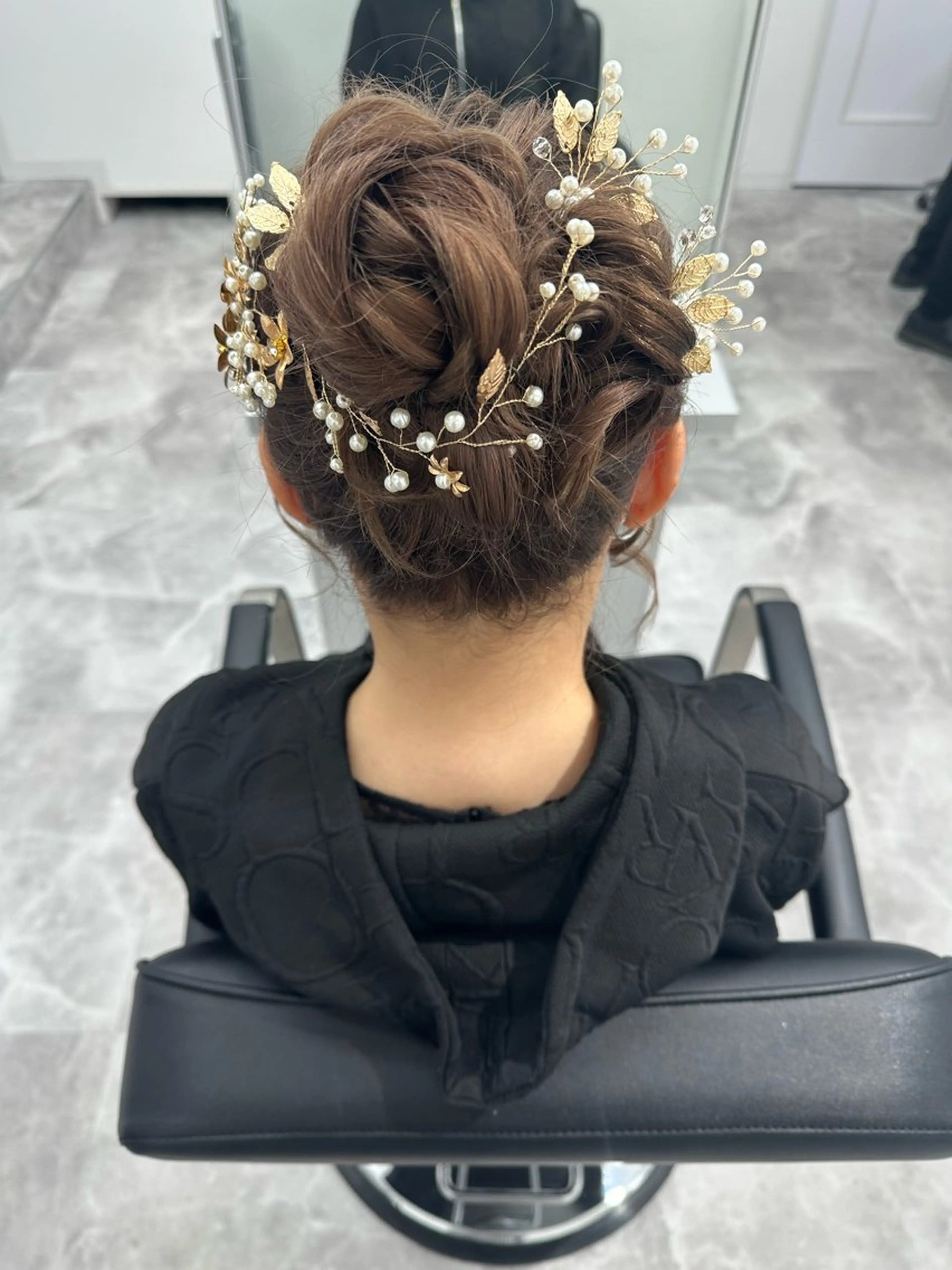 ロング ヘアアレンジ お団子ヘア ロング ヘアセット 💜髪質改善推し💜 Sein.せりのヘアスタイル